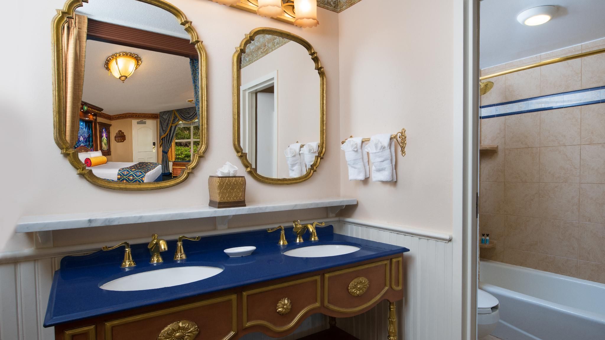 Royal Guest Room - River View
