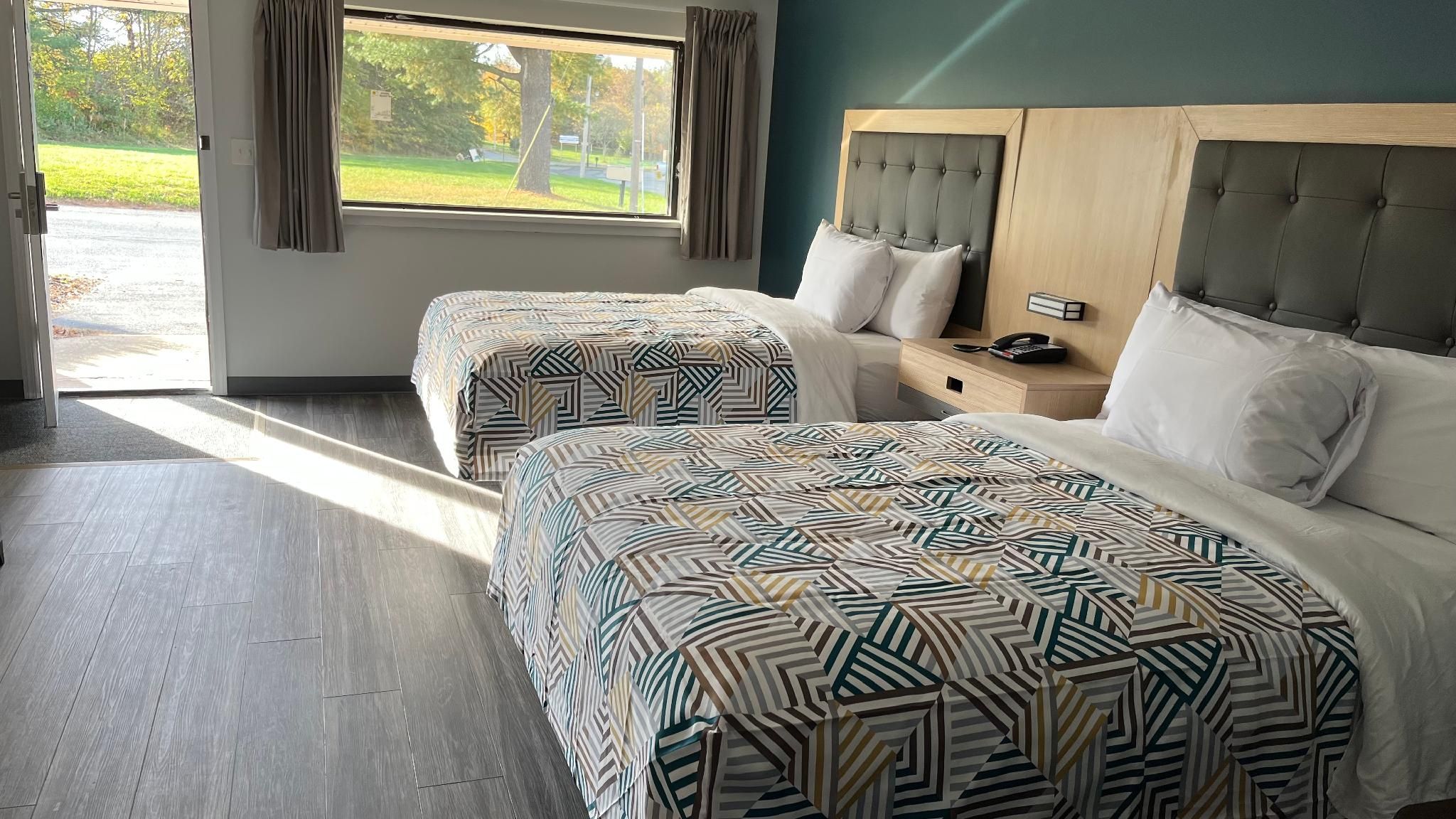2 Full Beds Non-Smoking