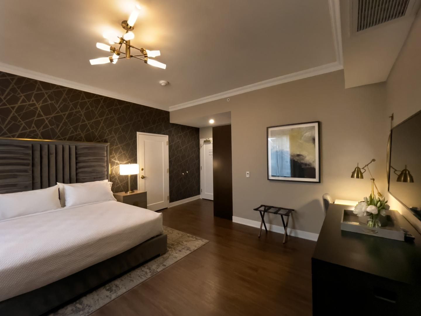 Accessible Standard King