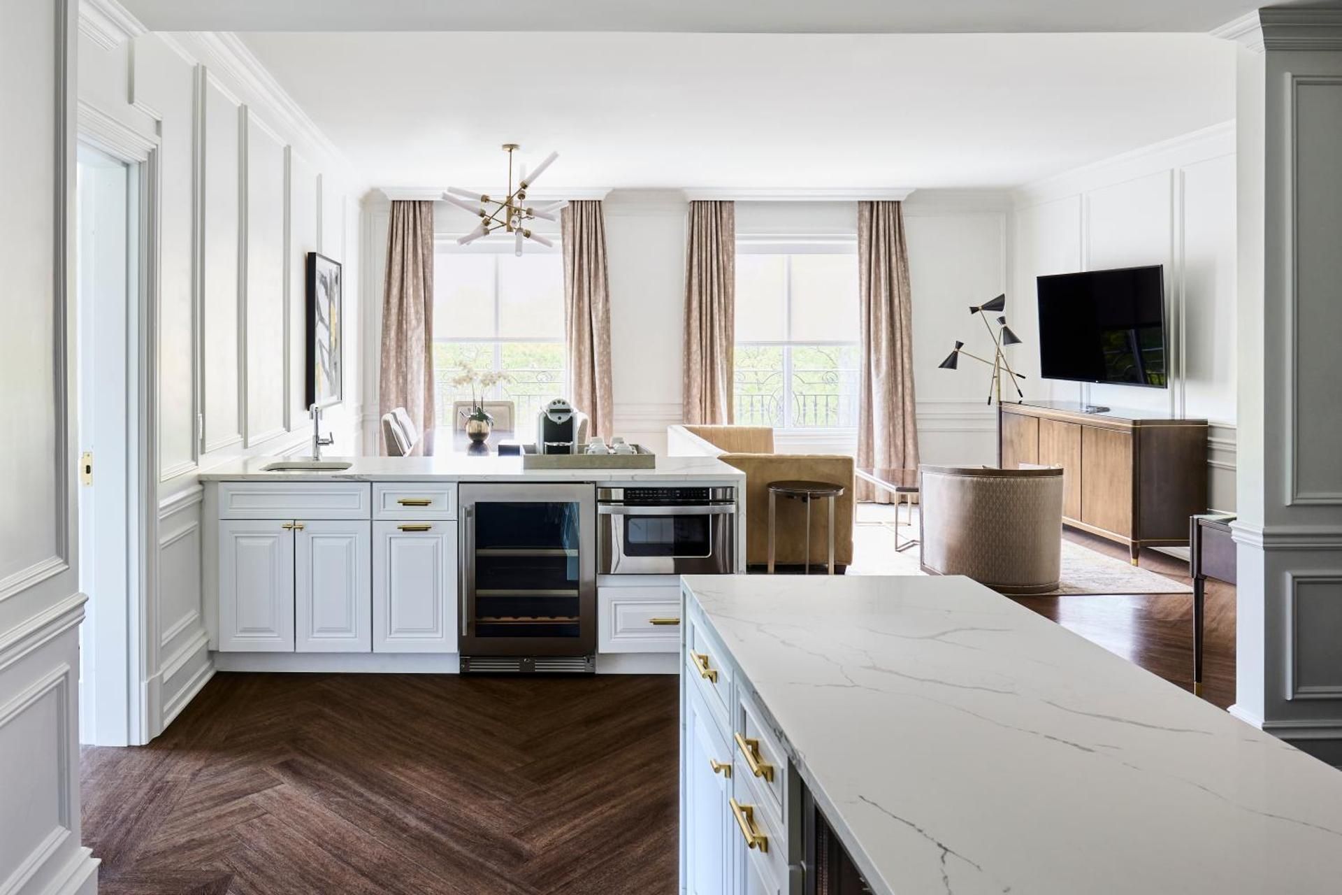 Chateau Grande Hotel Studio - Disability Access 3