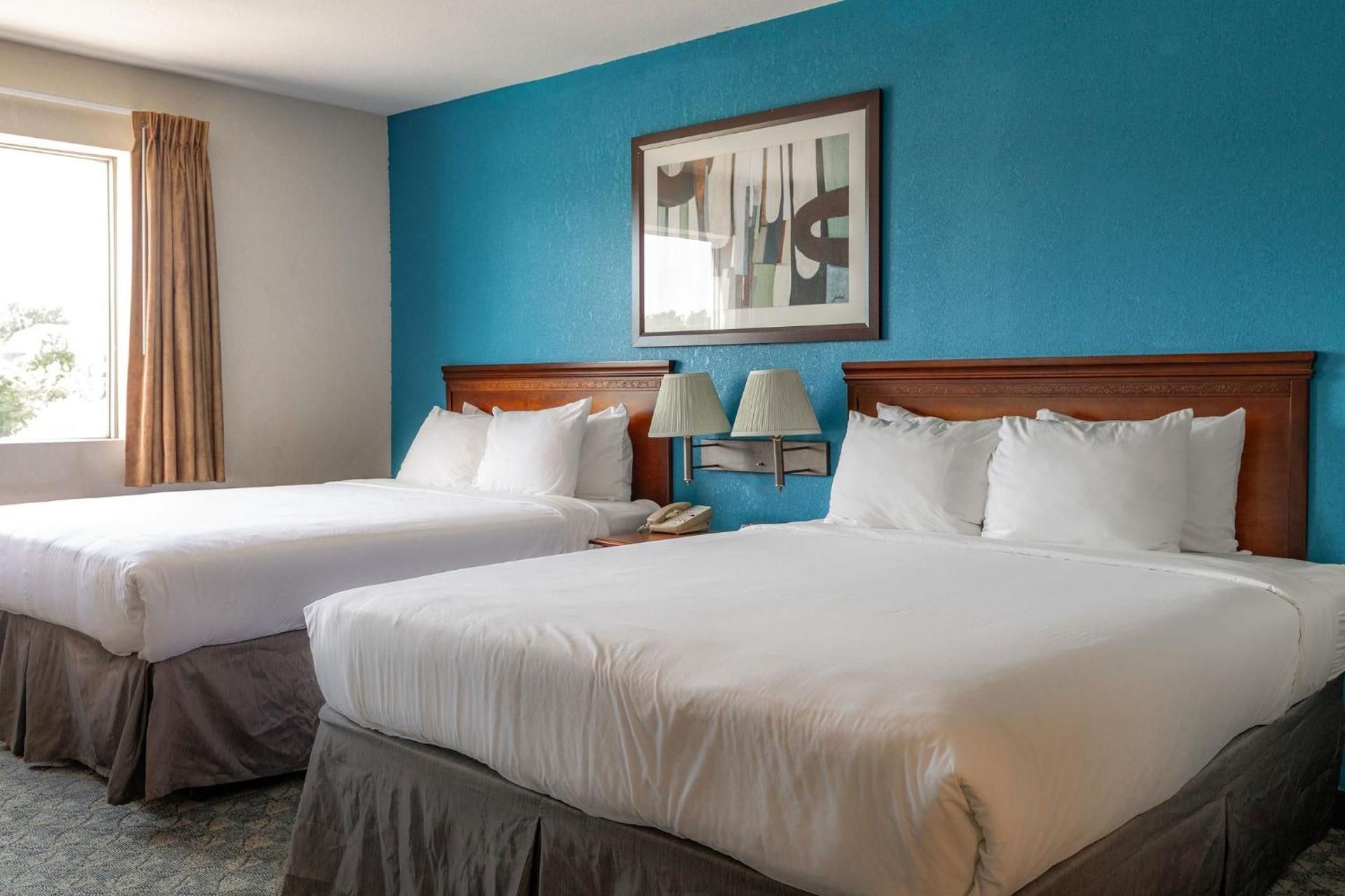 Double Room with Bunk beds - No Waterpark Access 