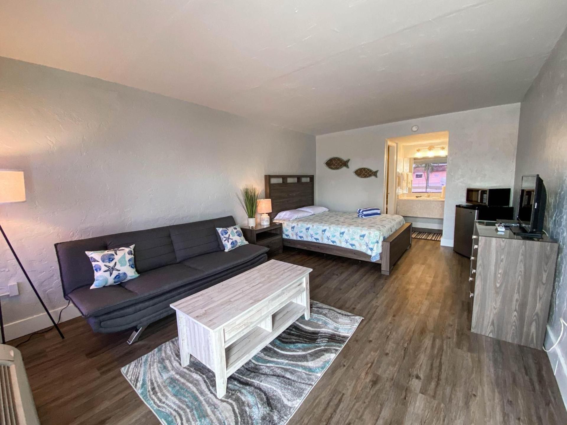 Queen Room