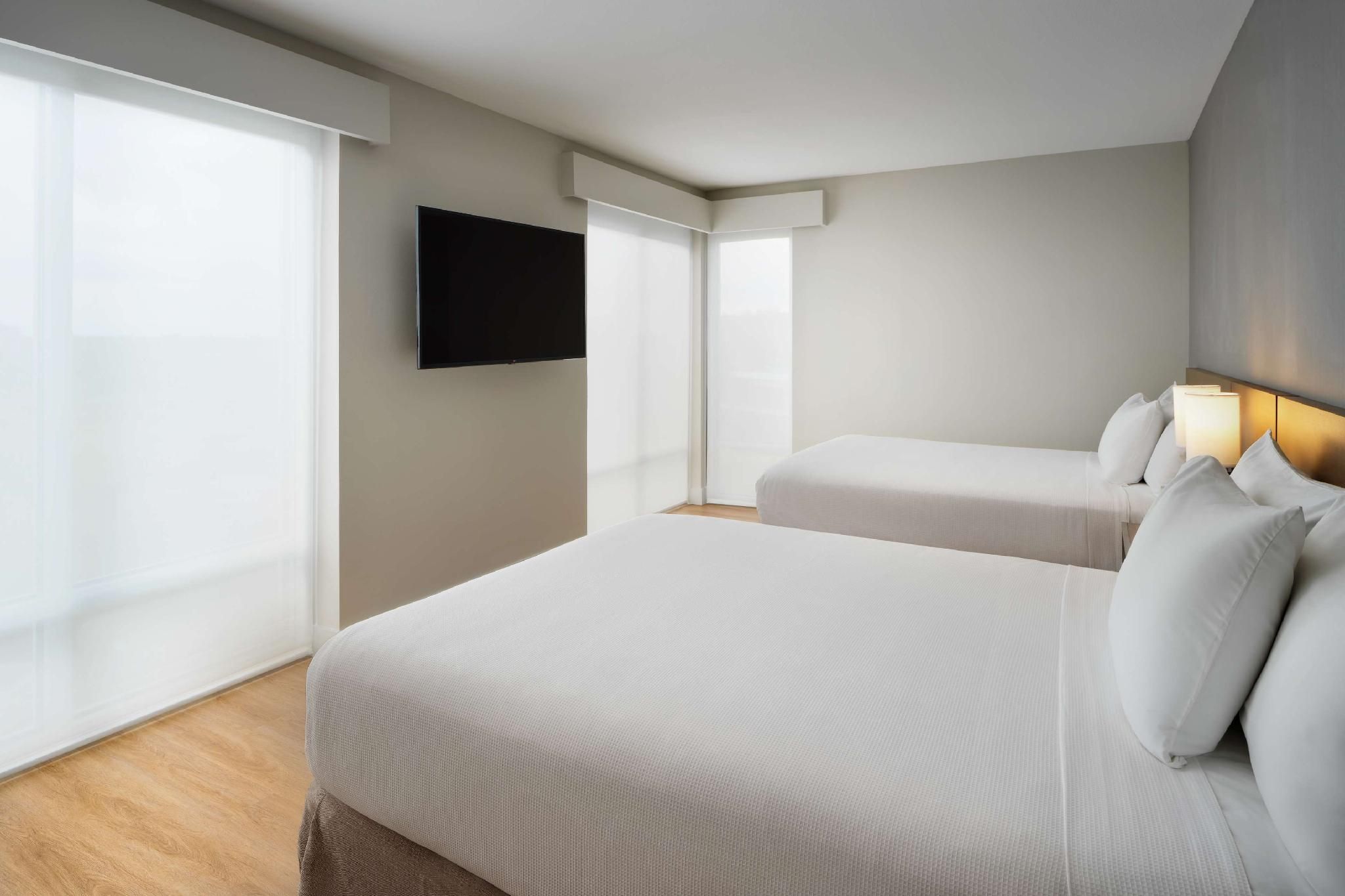 Accessible Two Queen Bedstub (Plus Sofa Bed)