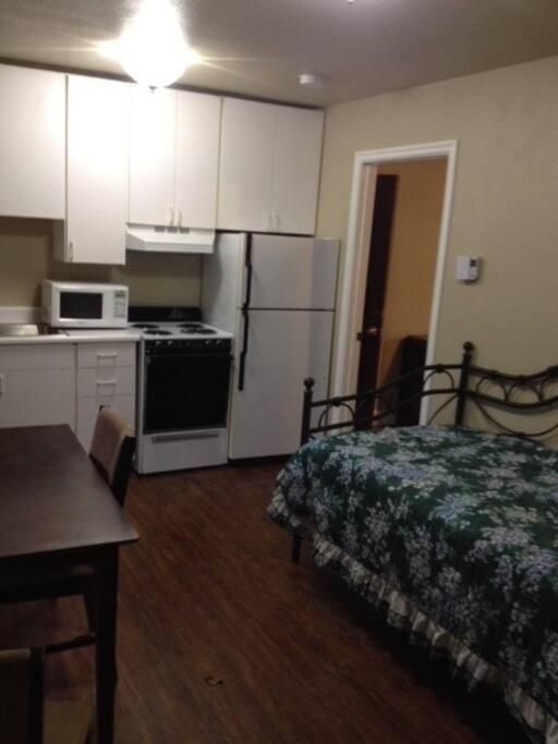 One-Bedroom Suite