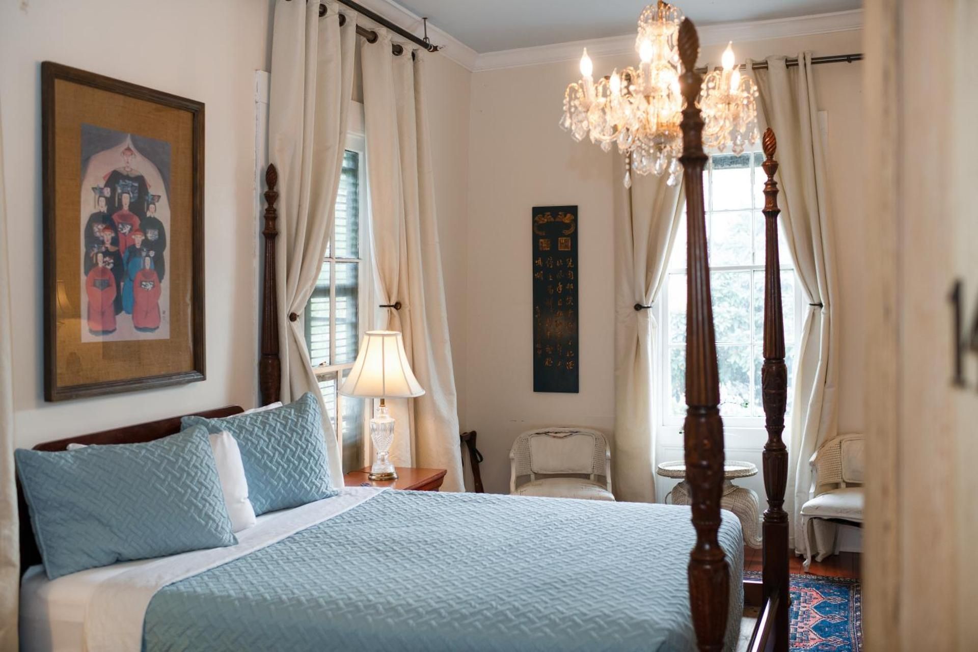 Queen Room with Balcony