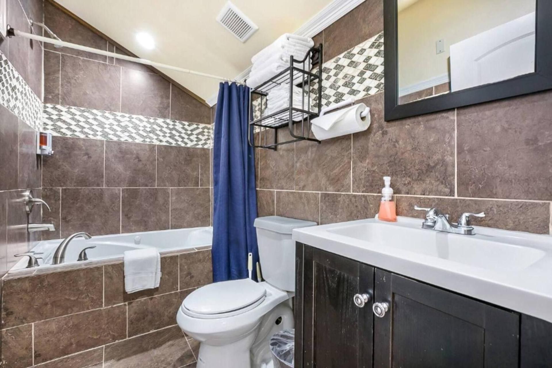 Four-Bedroom Apartment