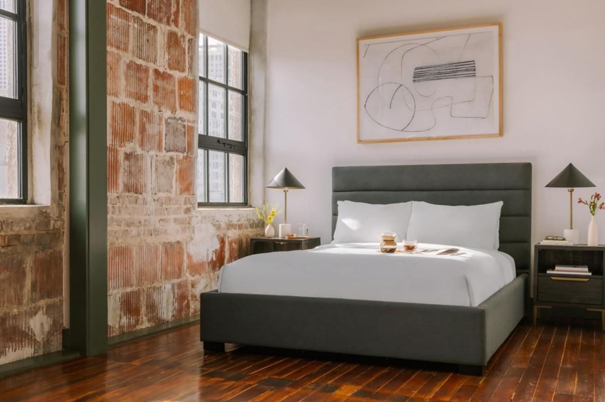 2 Bedroom Apartment, Bedroom 1: 1 Queen, Bedroom 2: 1 Queen