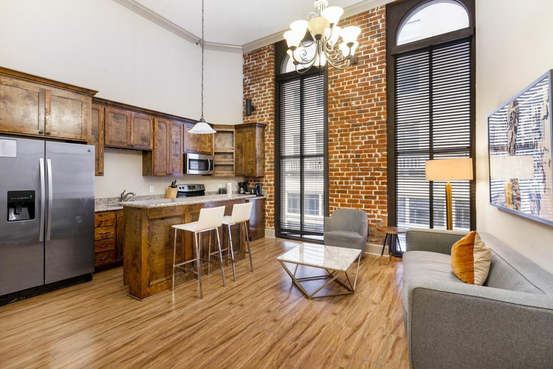 One-Bedroom Apartment