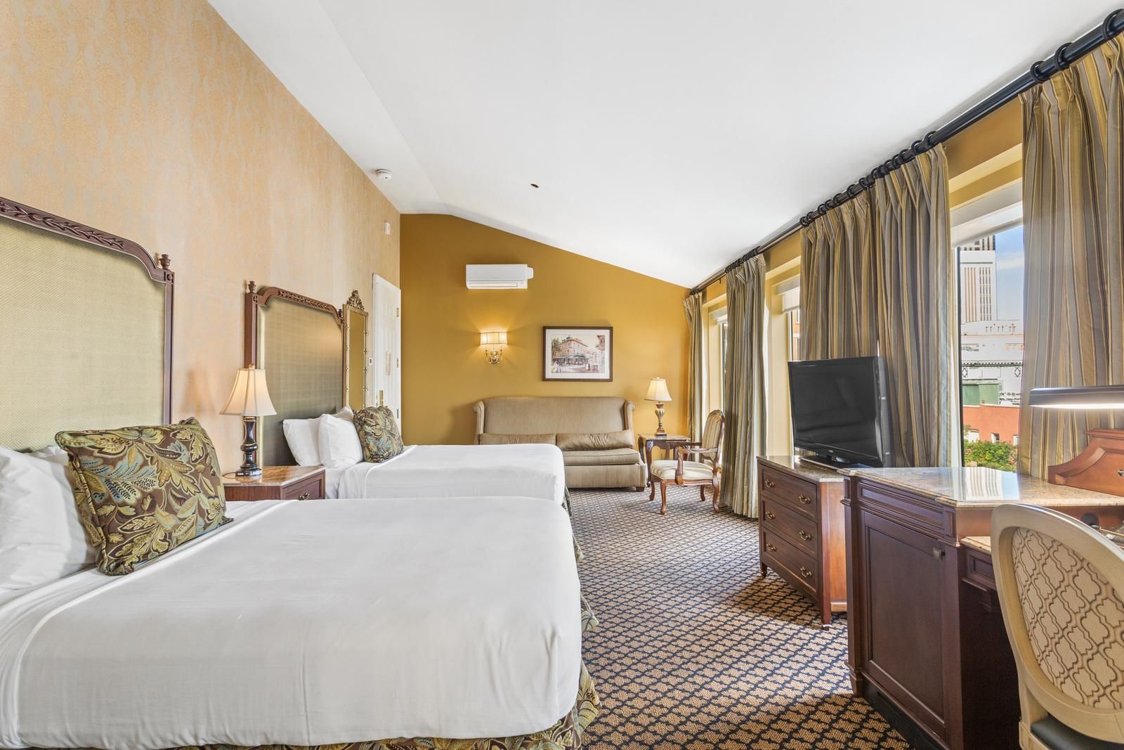 2 Queen Beds Suite Non Smoking