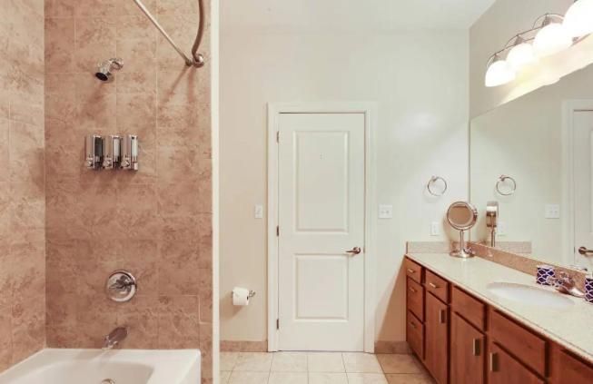 One-Bedroom Standard Apartment