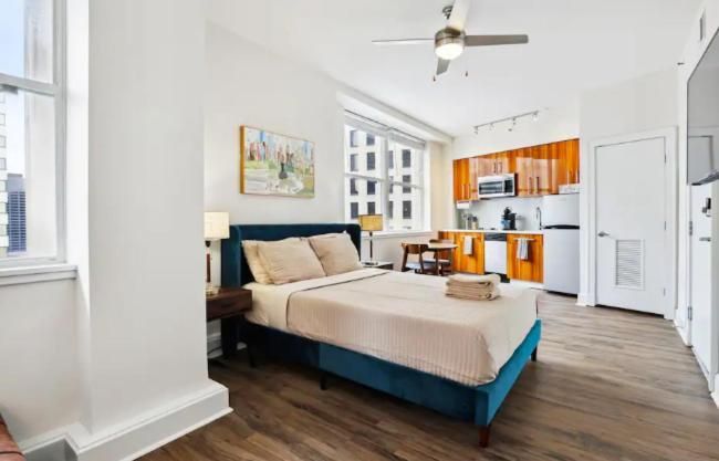 Studio Apartment