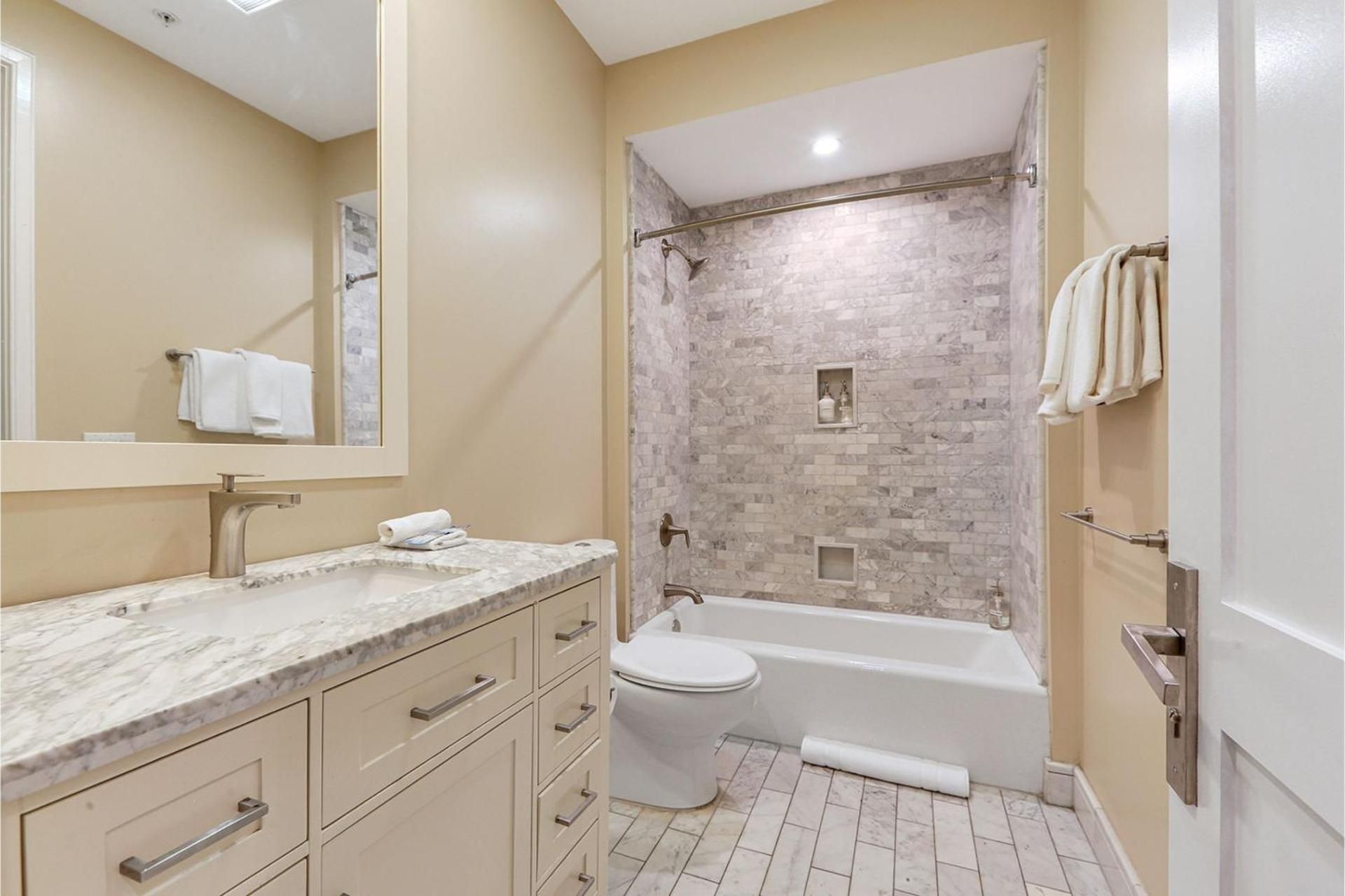 Two Bed One Bath Apartment