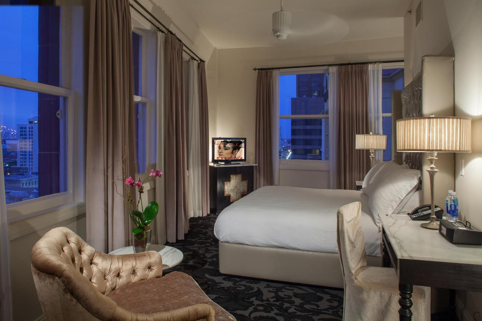 Superior King Room