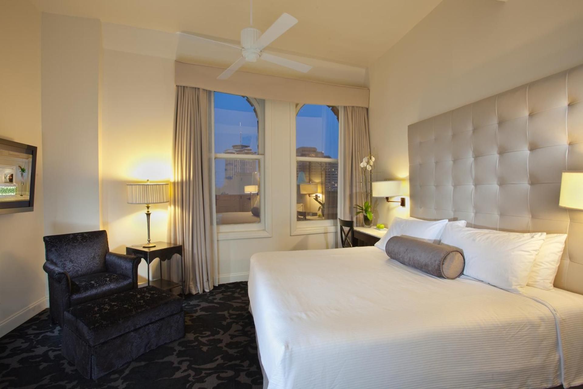 Deluxe King Room