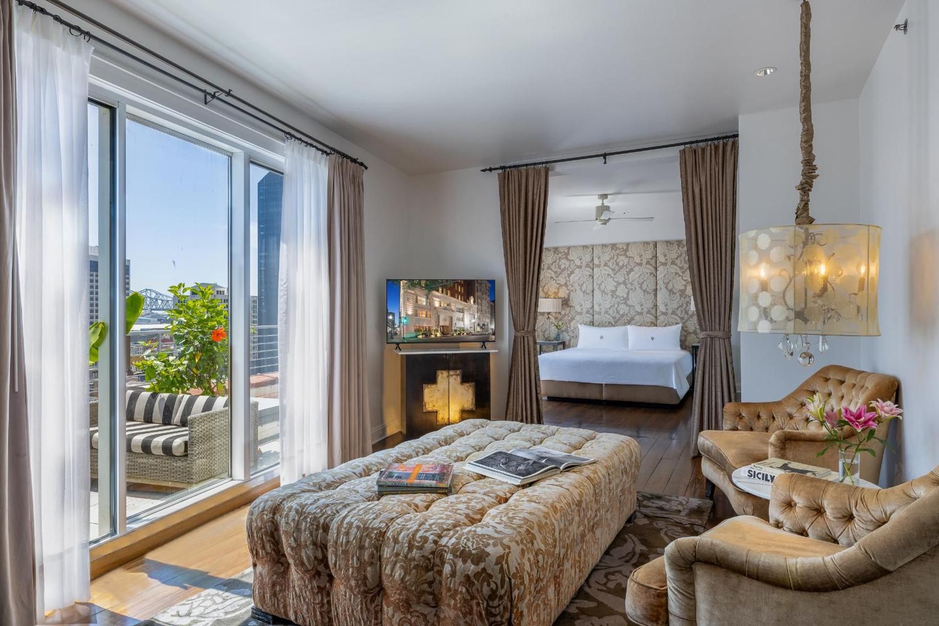 Junior Suite with Balcony