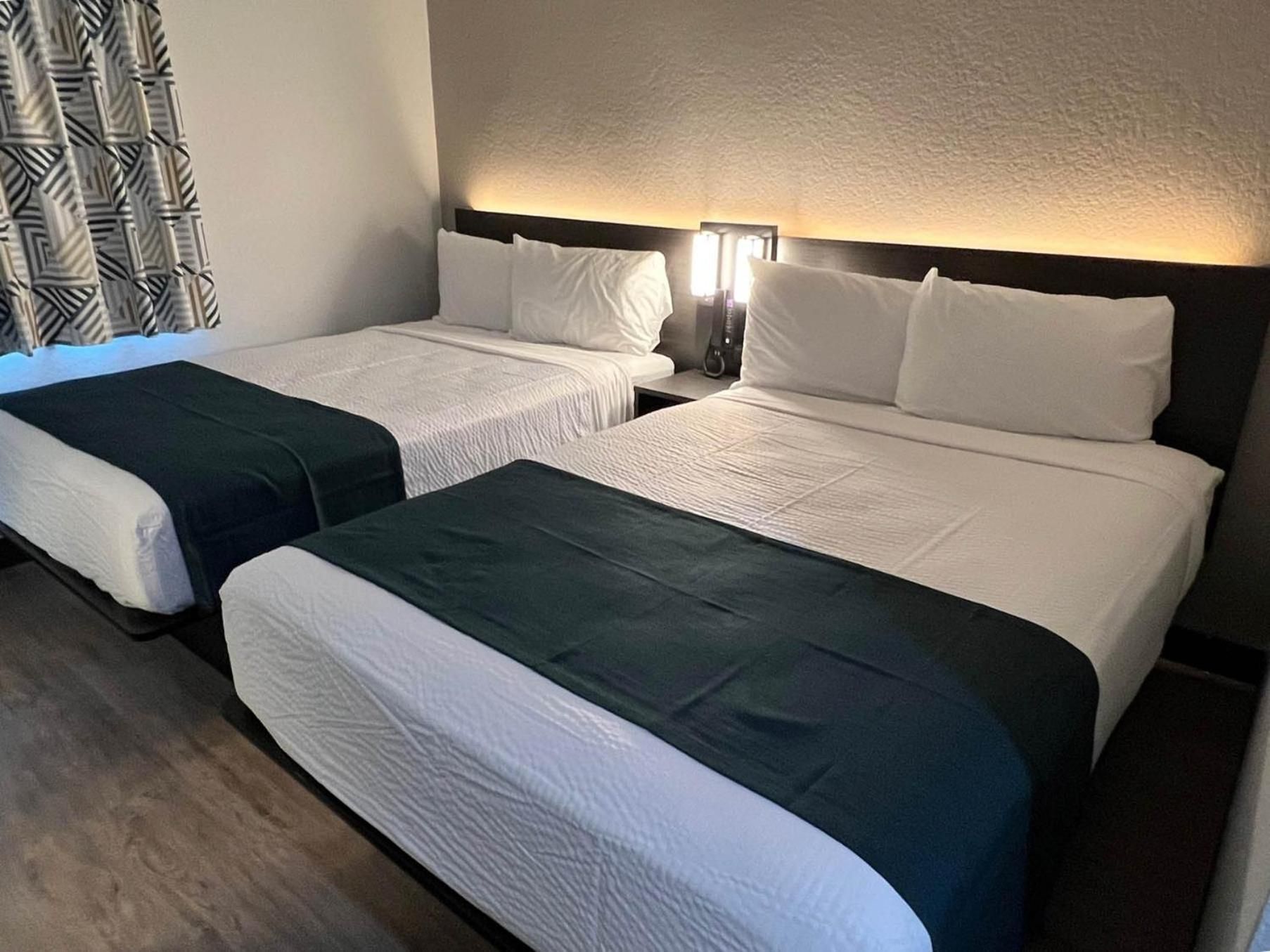Queen Room with Two Queen Beds - Disability Access
