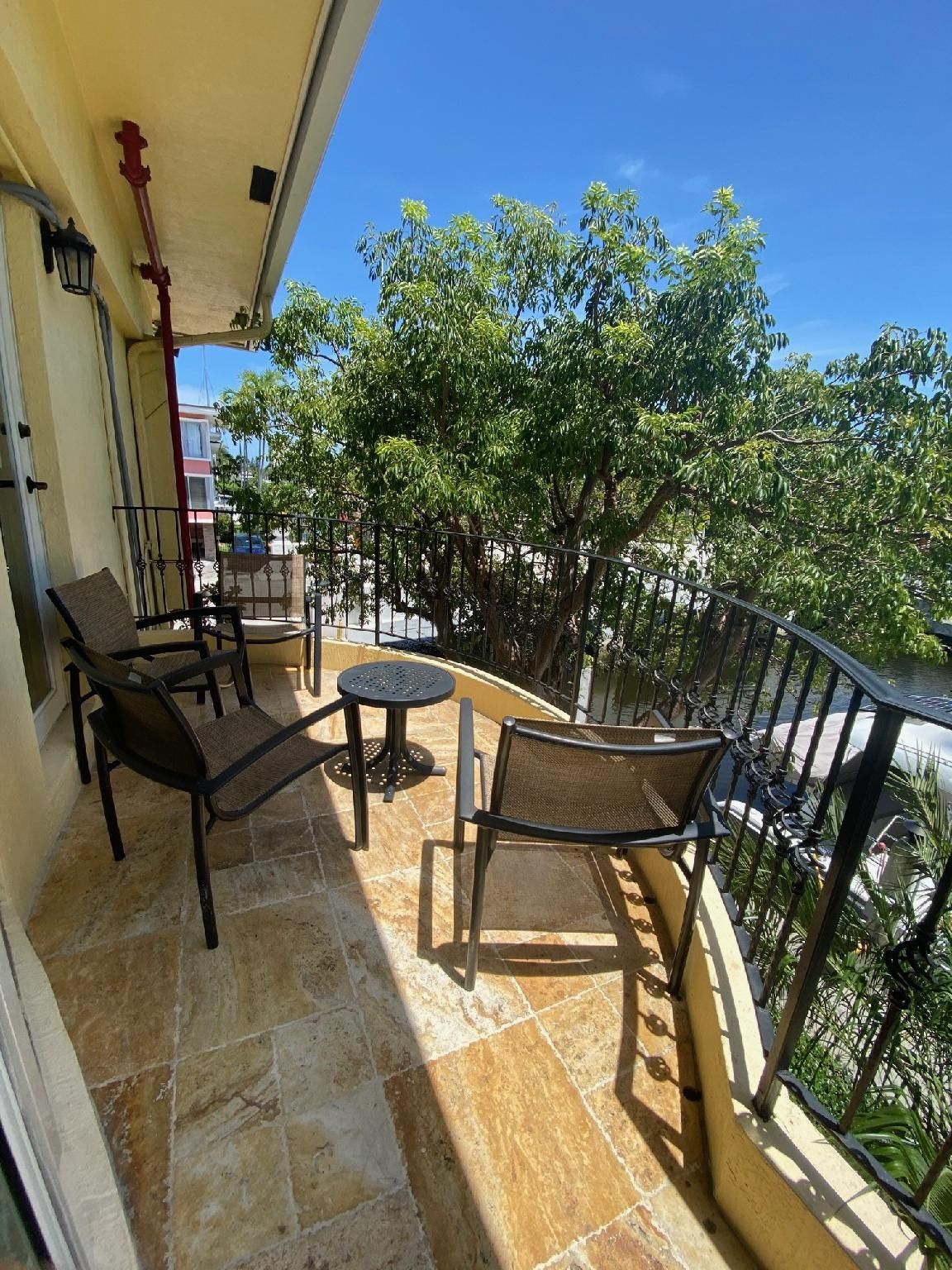 Suite 203 Blue Marlin