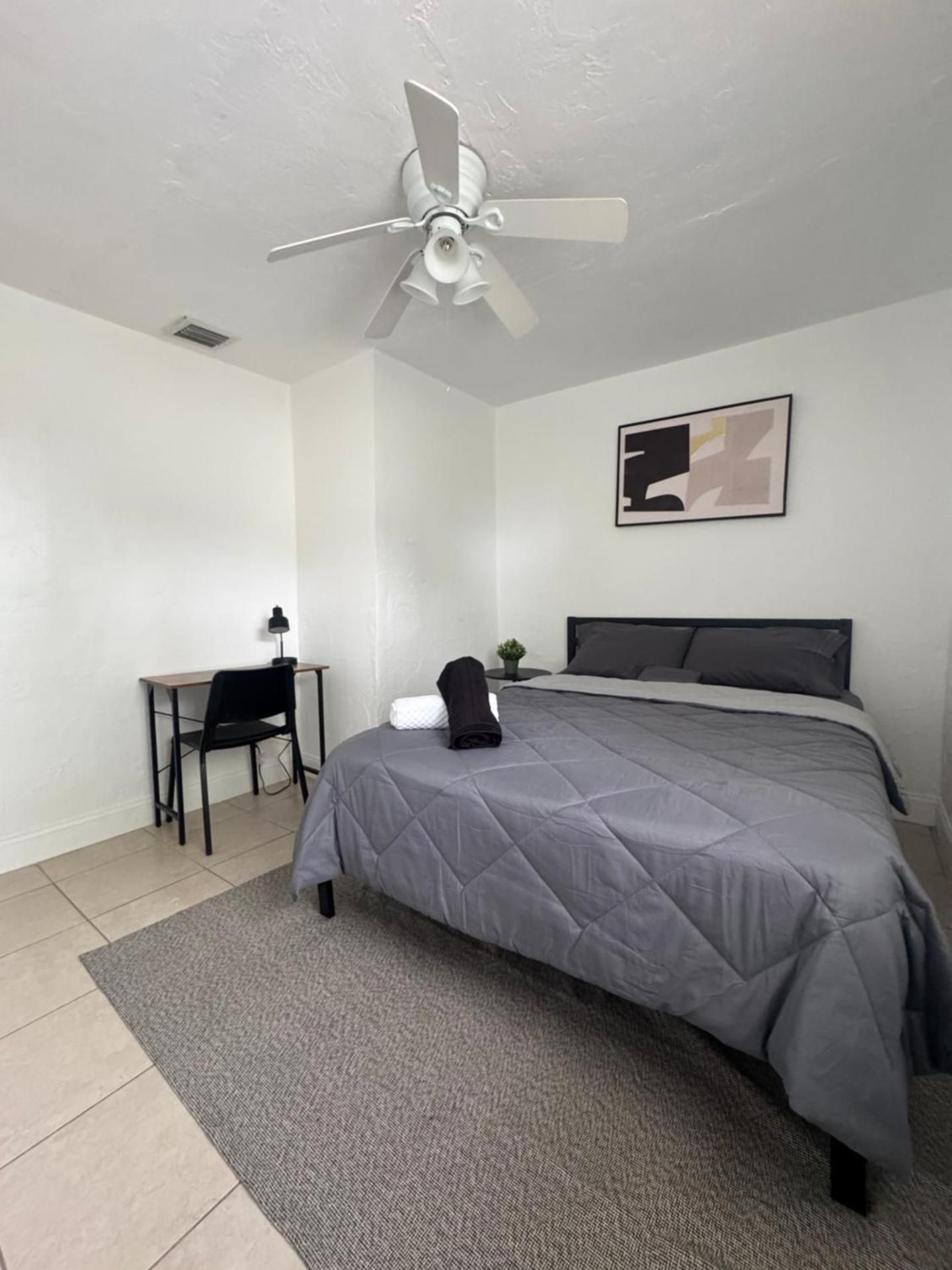 Queen Room