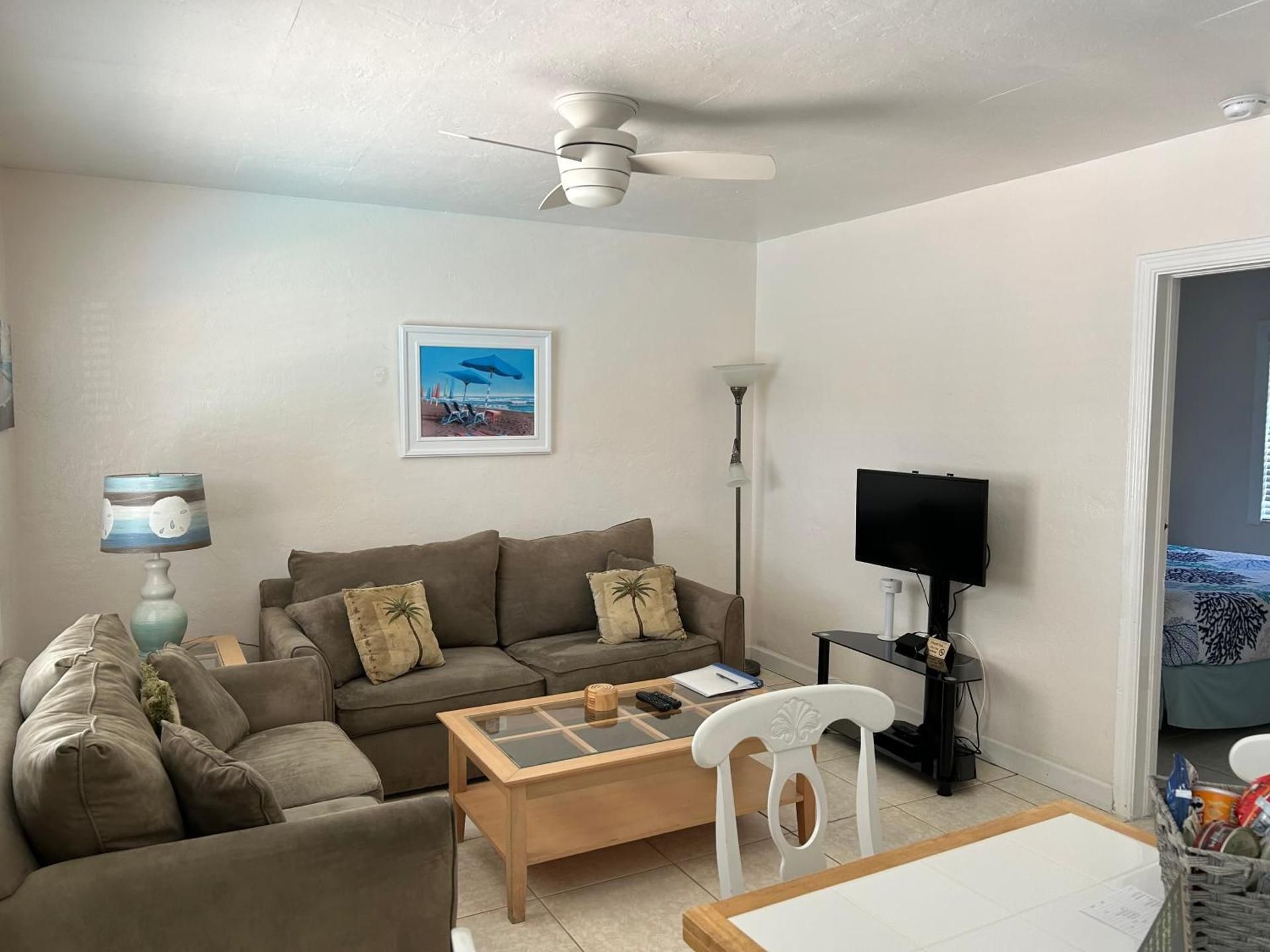 One-Bedroom Apartment with Garden