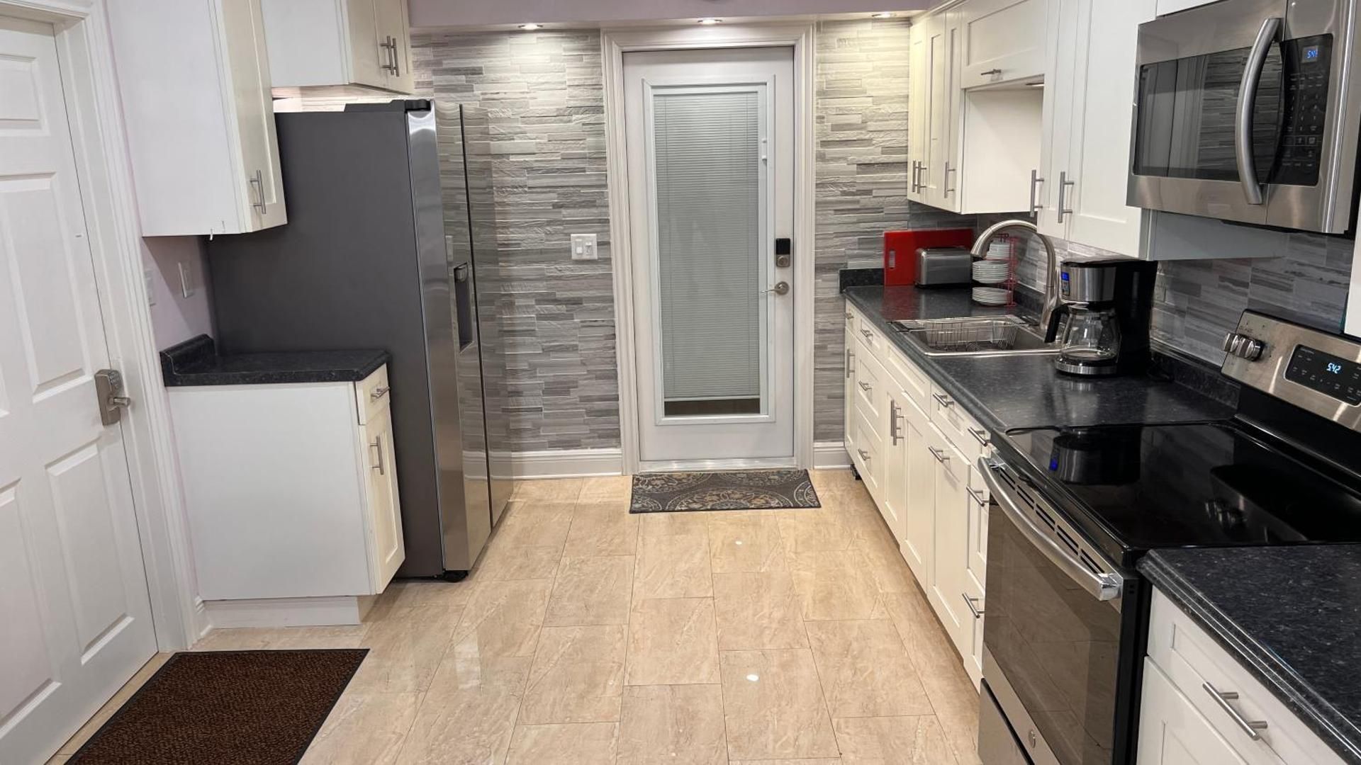 Billy's Resort- Men Only - Solo Hombres