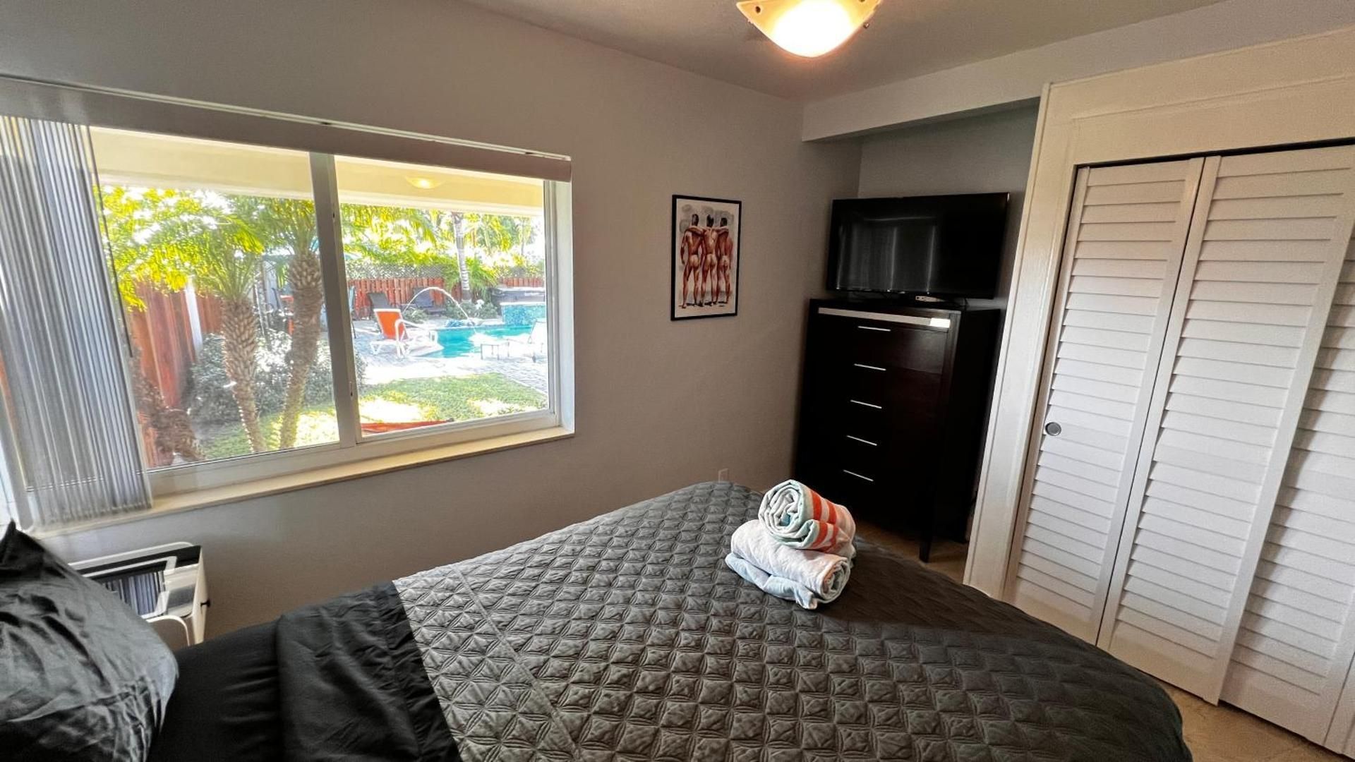 Billy's Resort- Men Only - Solo Hombres Standard Queen Room 2