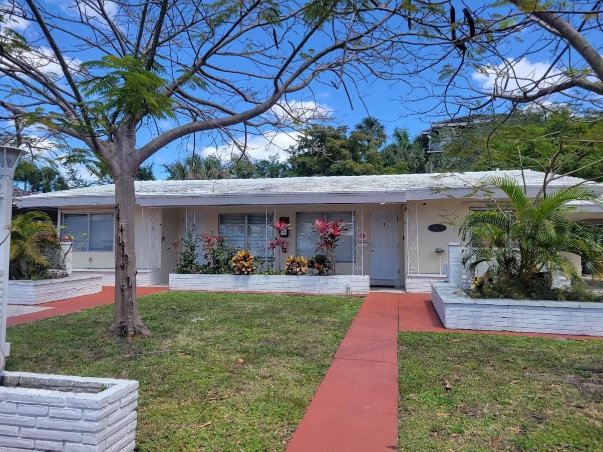 Apts with Backyard Near Fort Lauderdale Beach, Nightlife, Cruise Port, Airport