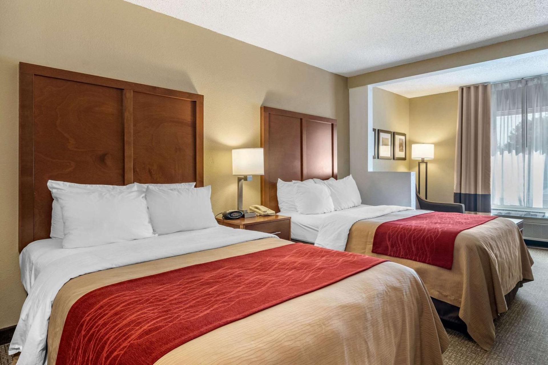 Double Room with Two Double Beds - Accessible/Non-Smoking