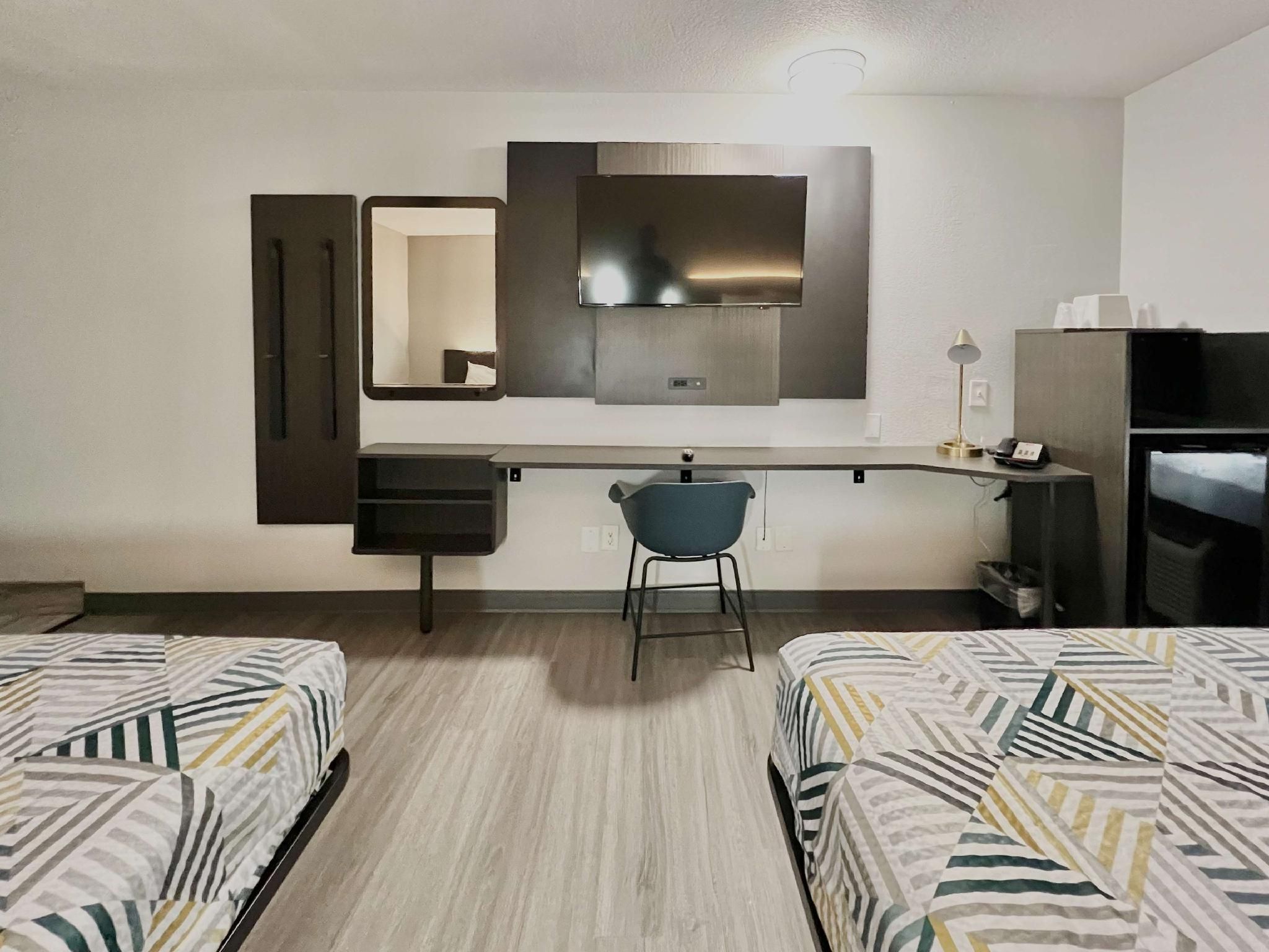 2 Queen Beds | Non-Smoking