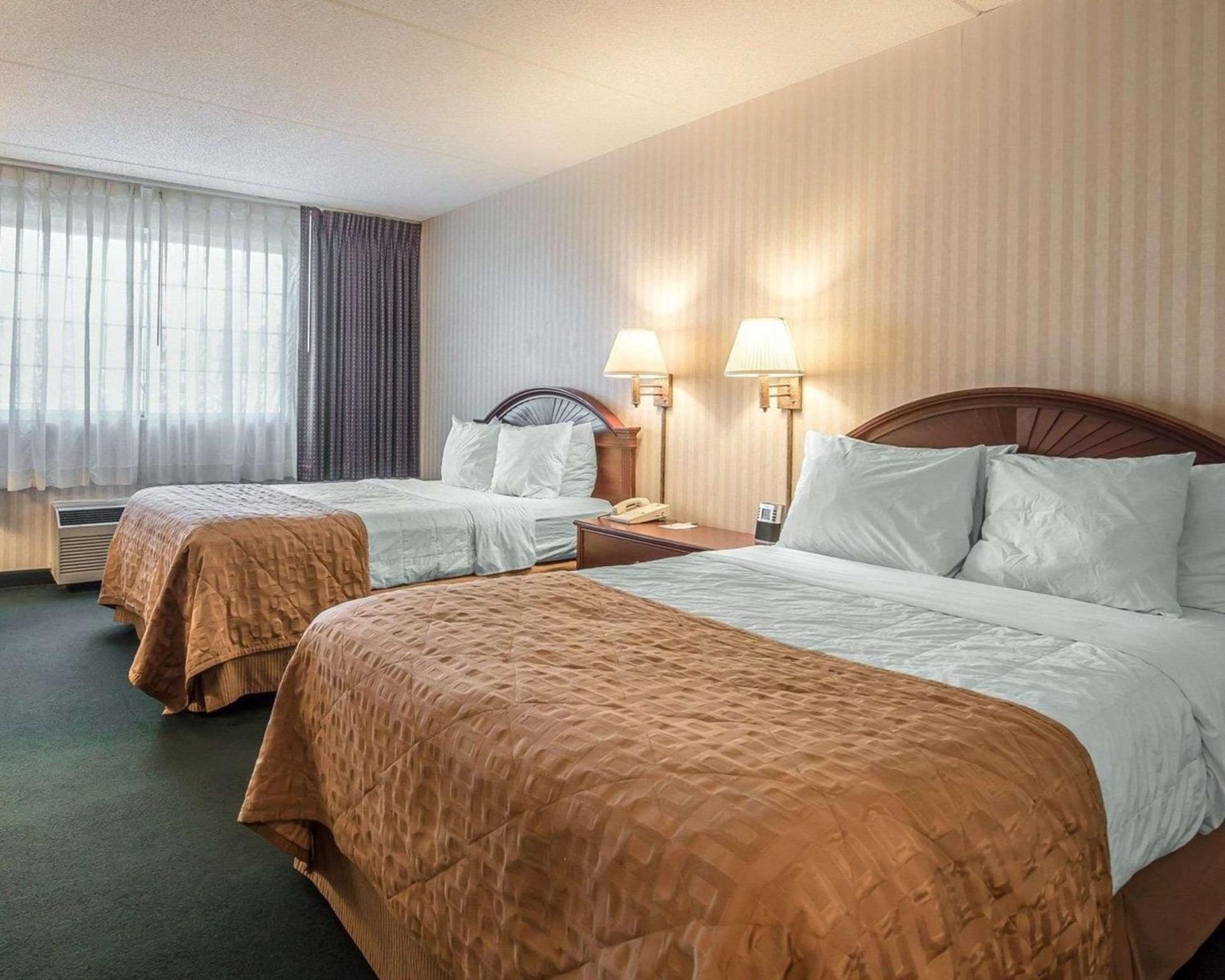 Double Room with Two Double Beds - Non-Smoking