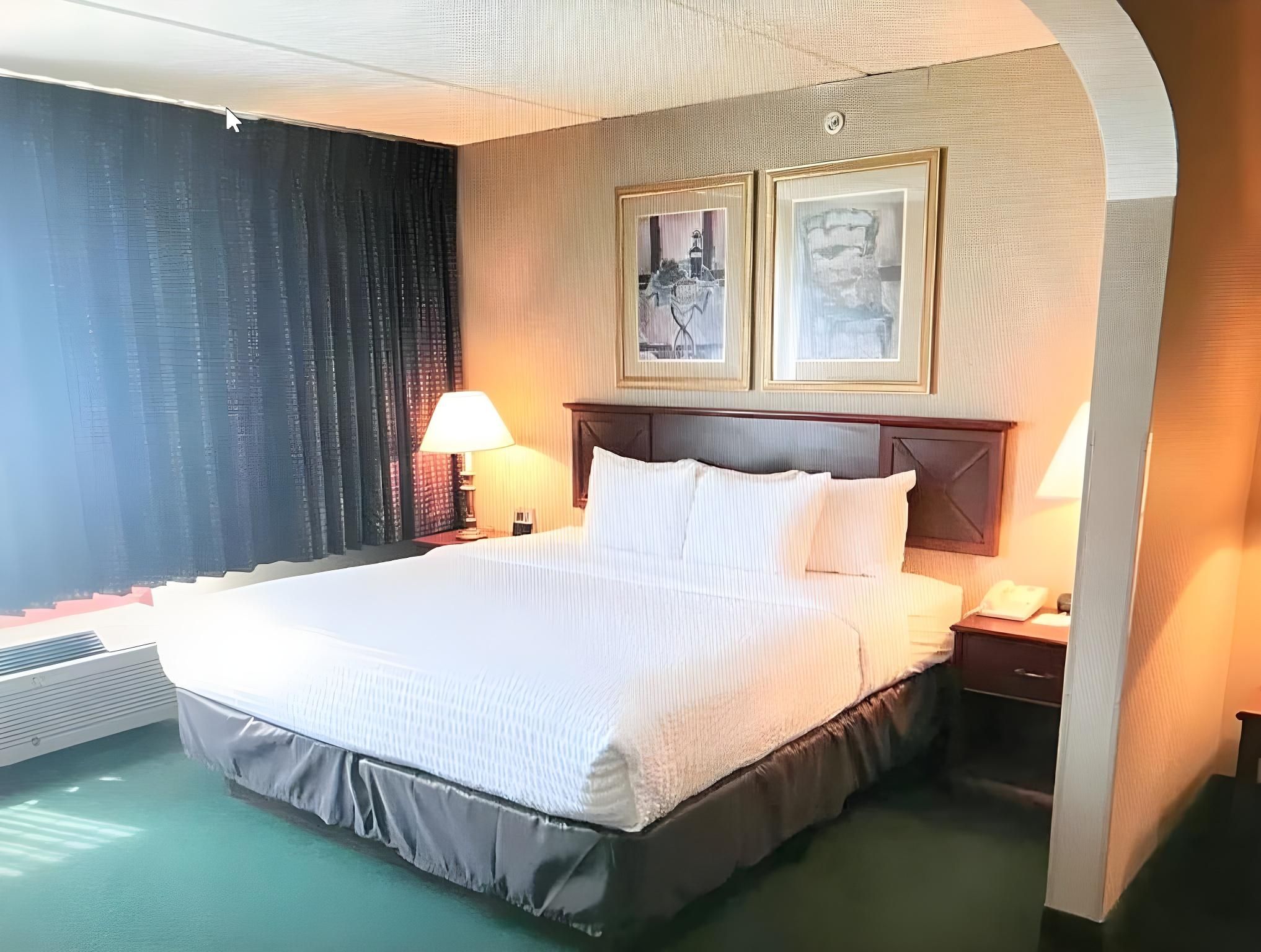 The Marx Hotel - Downtown - University Area Club King Bed