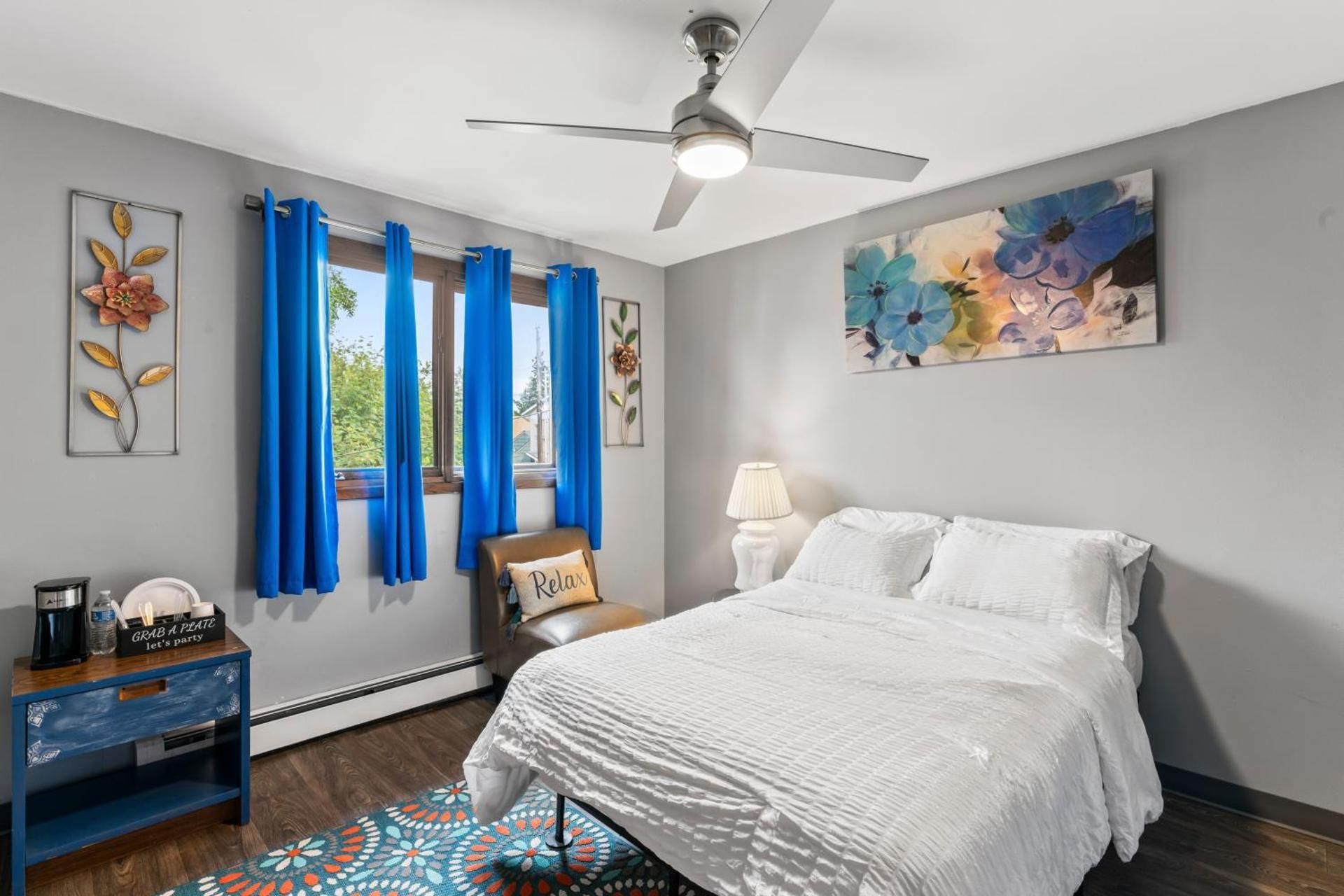 Double Room with Shared Bathroom