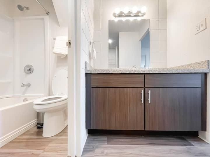 Standard Suite