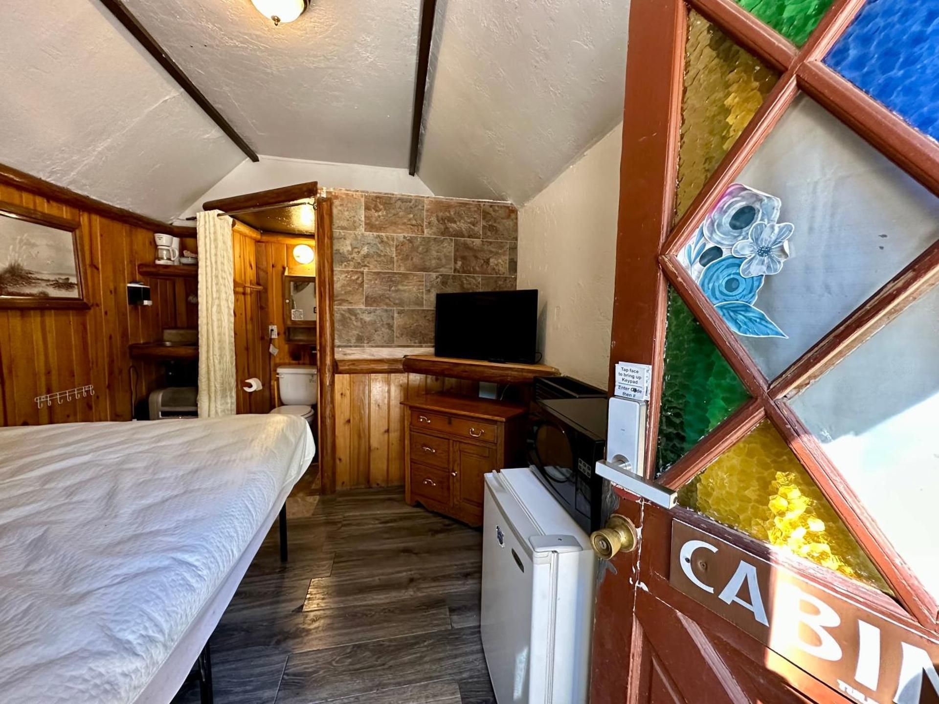 One-Bedroom House