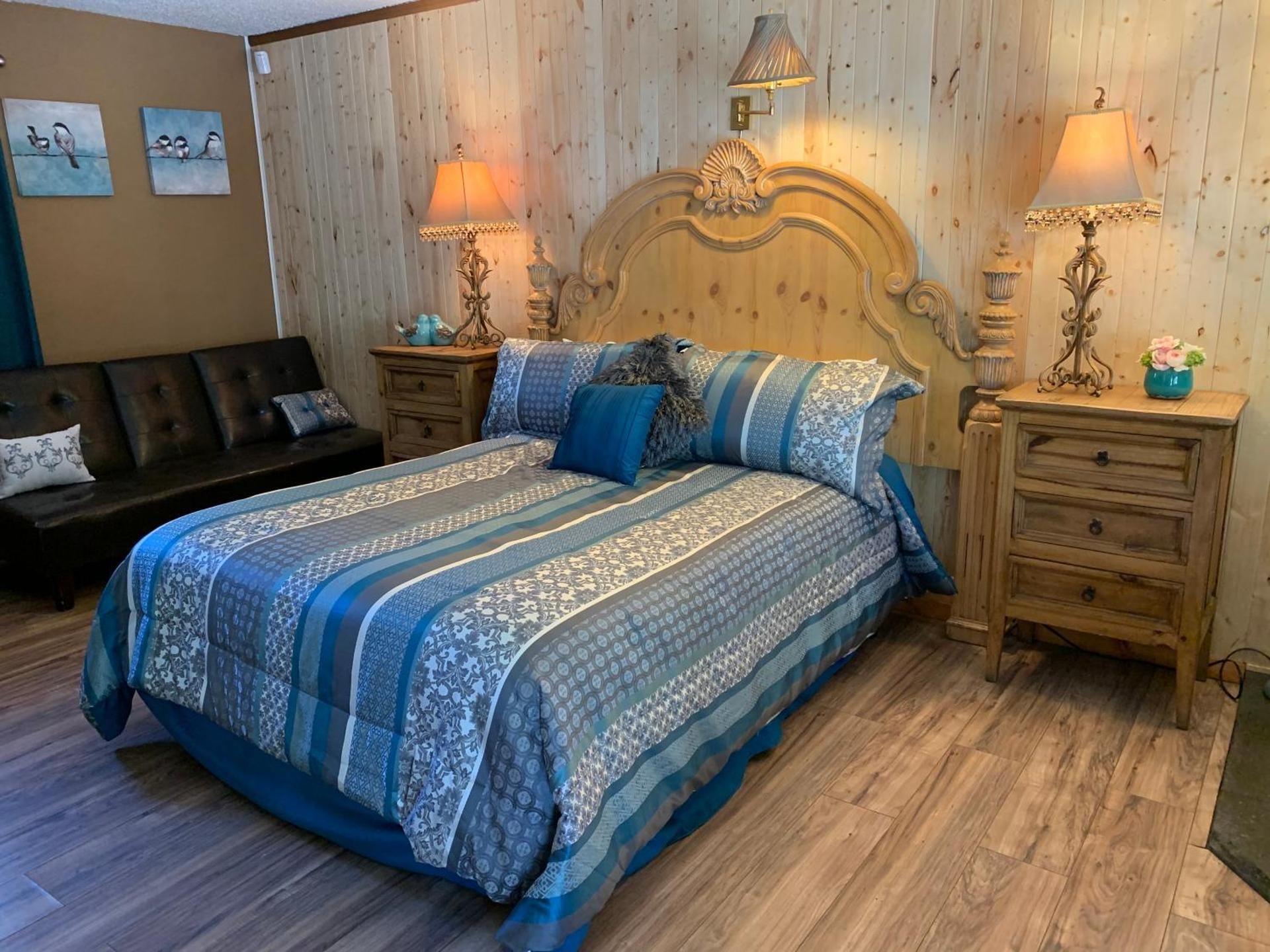 King Studio One King Bed