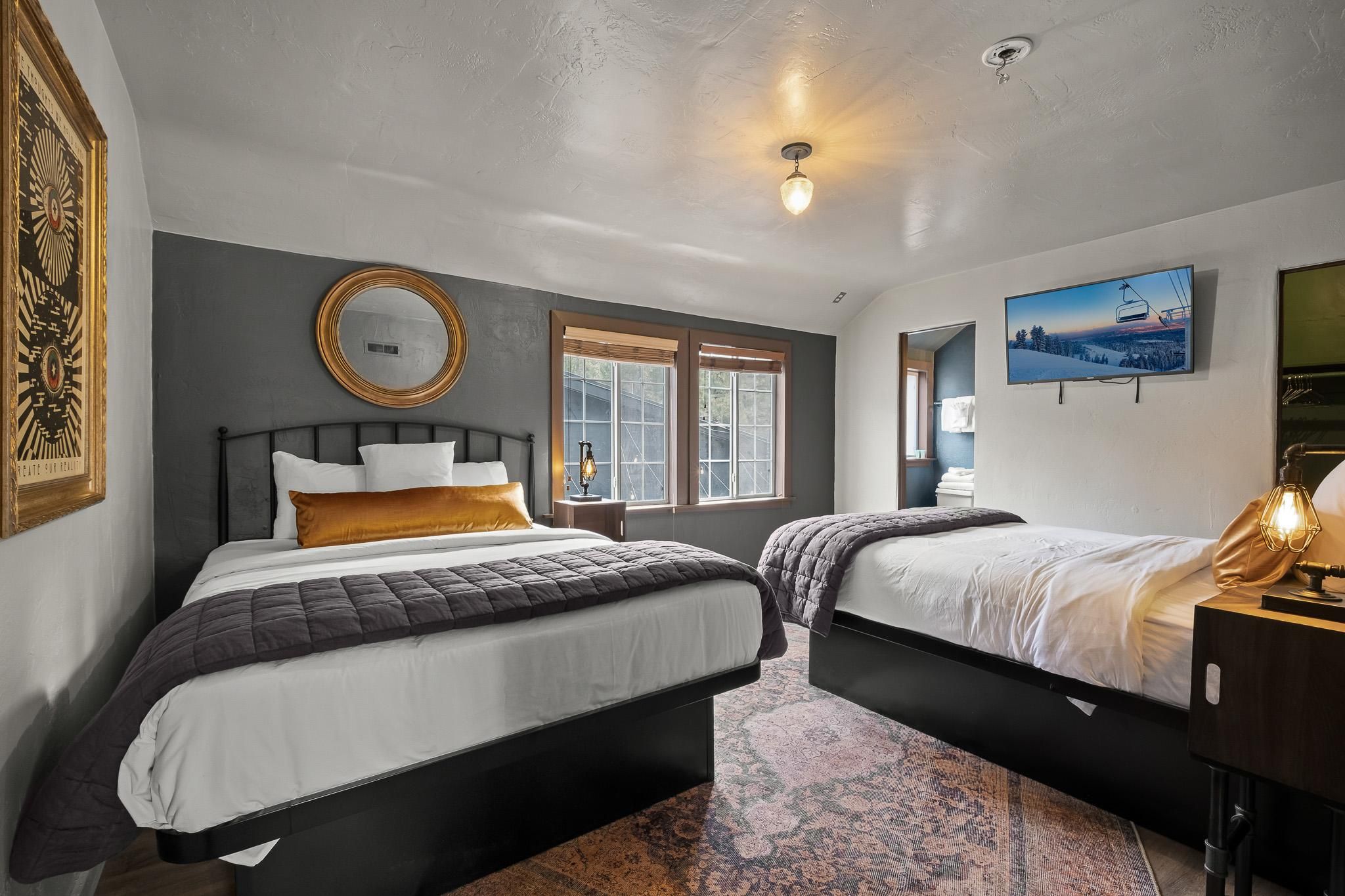 Double Suite