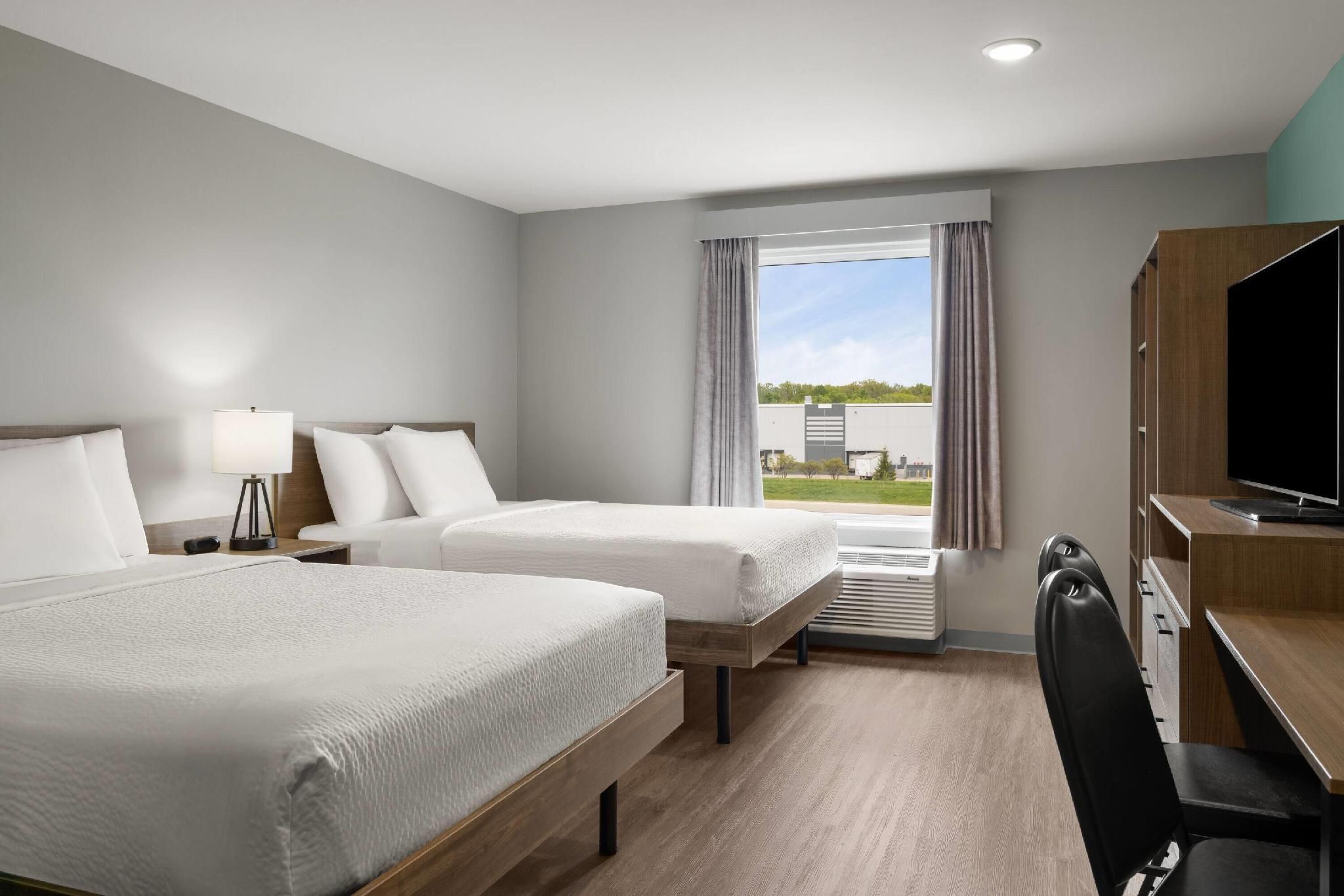 2 Queen Beds, Suite, Dishwasher, Non-Smoking