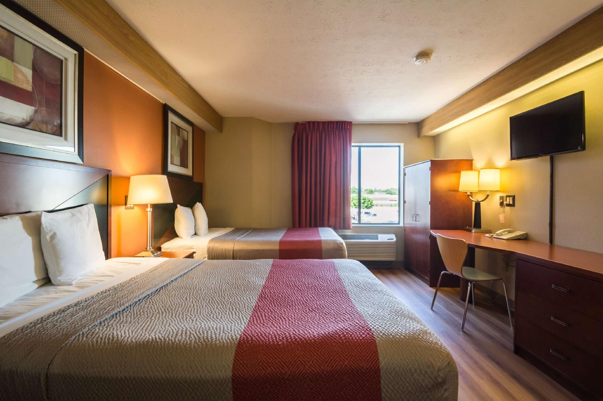 2 Full Beds | Non-Smoking