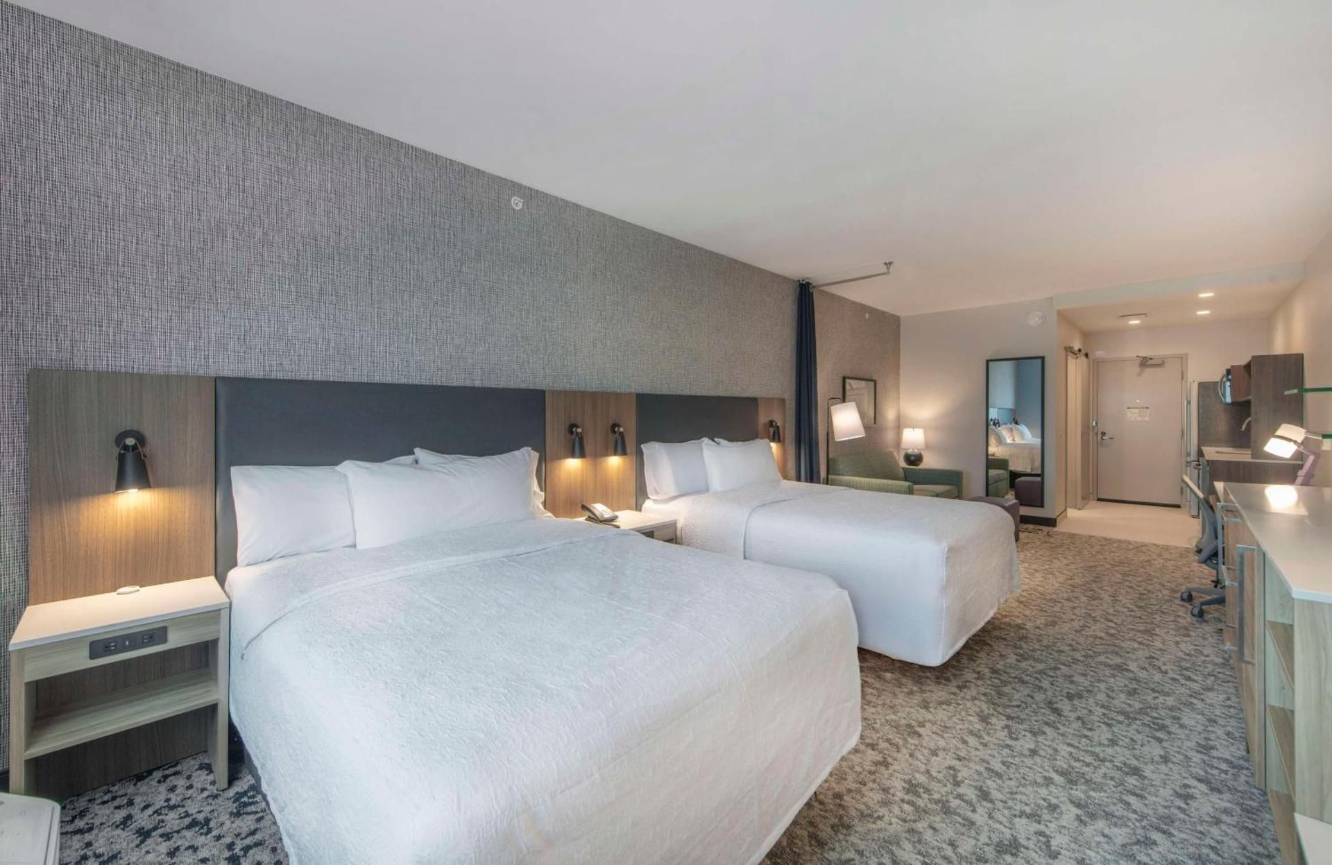 Home2 Suites by Hilton Lumberton 2 Queen Beds Studio Suite