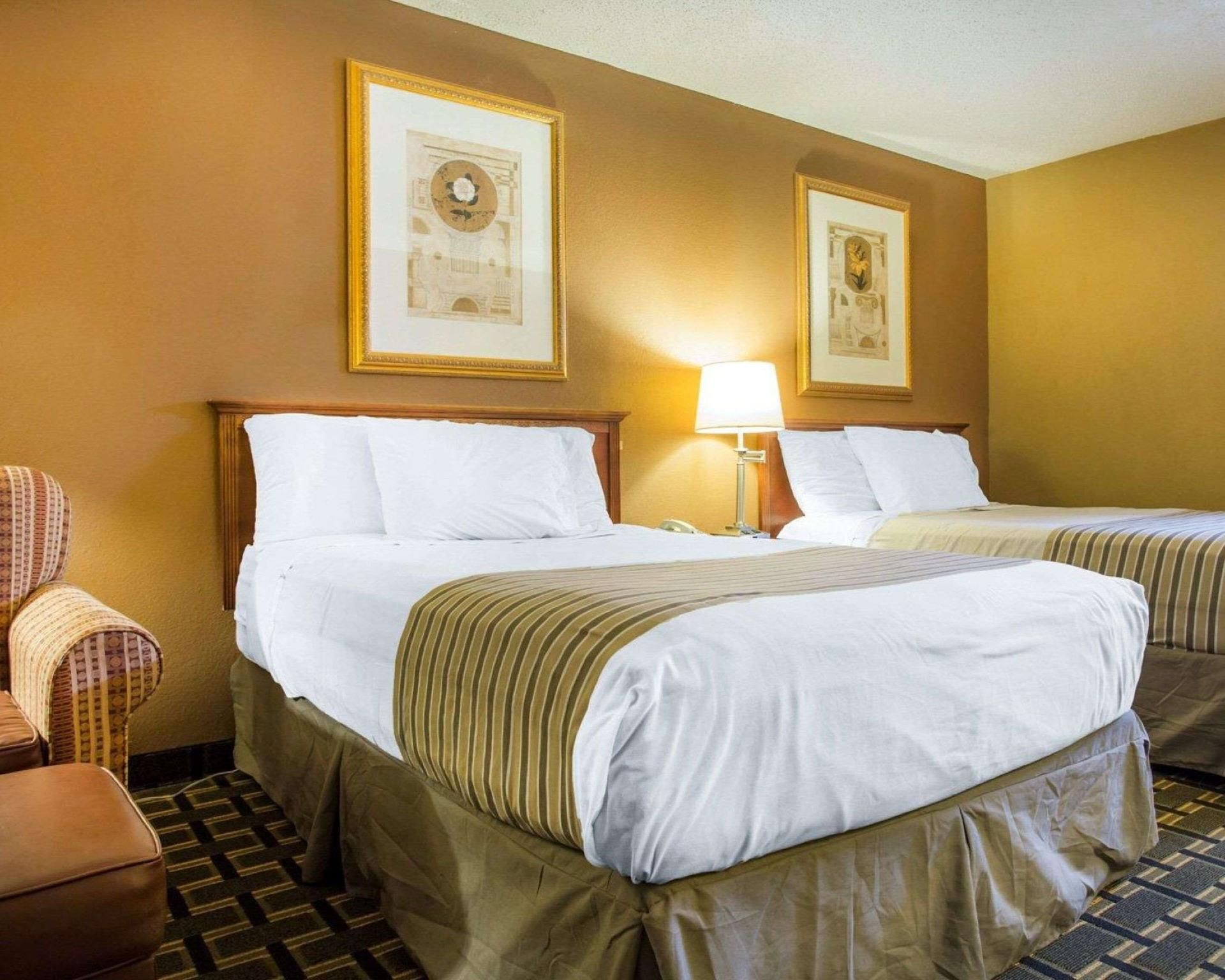 Double Room with Two Double Beds - Non-Smoking