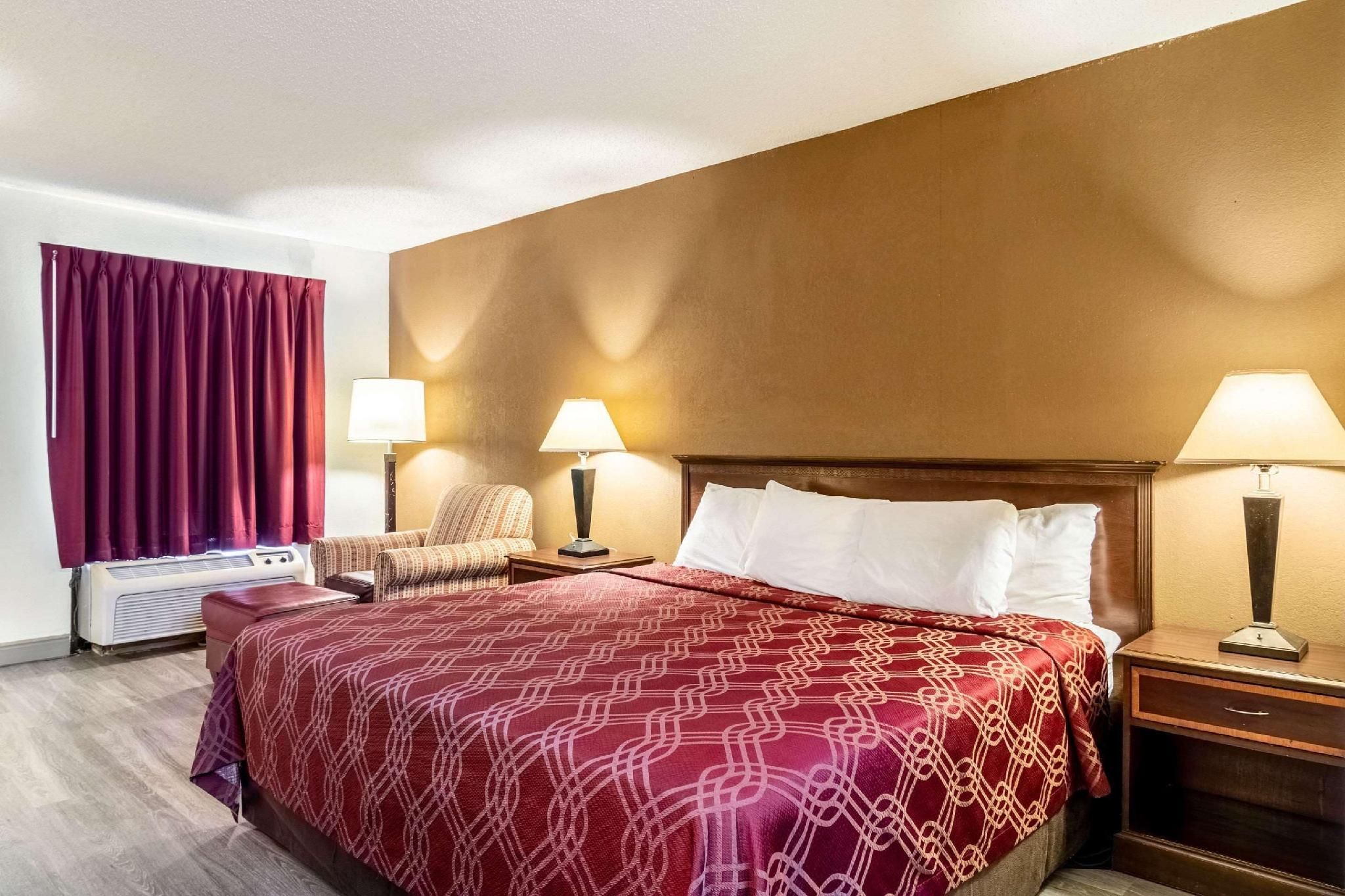 King Room - Non-Smoking