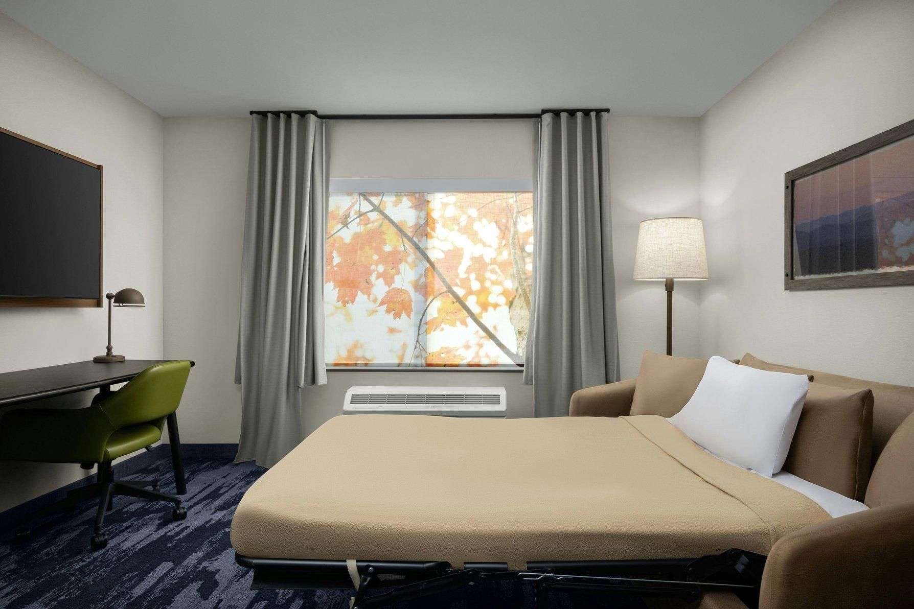 Fairfield by Marriott Inn & Suites Kokomo Suite, 2 Queen, Sofa bed 2