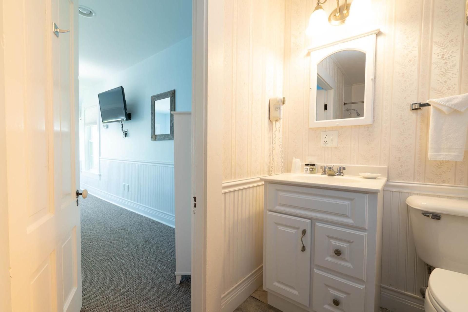 King Suite with Ocean View