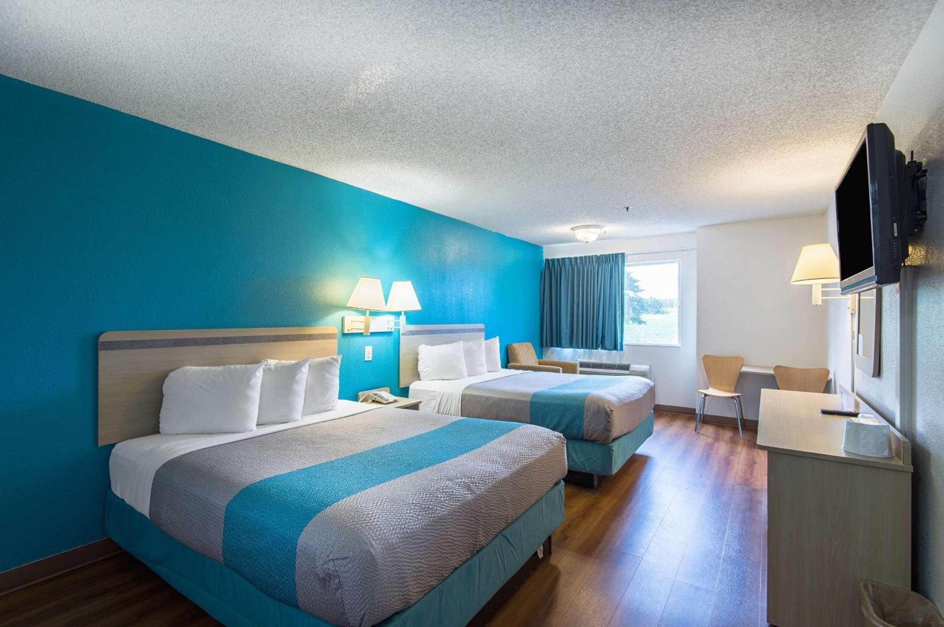 Queen Room with Two Queen Beds - Disability Access - Non-Smoking