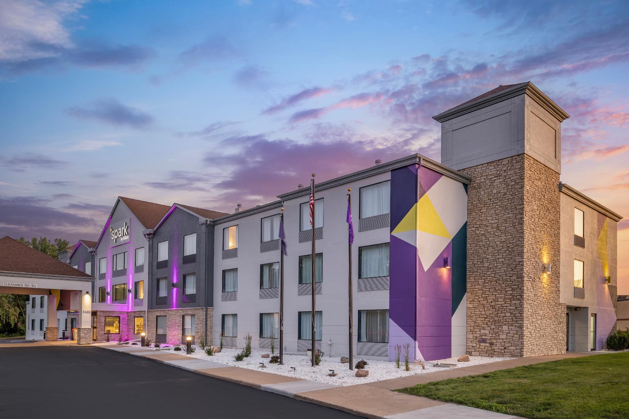 Spark by Hilton La Crosse Onalaska