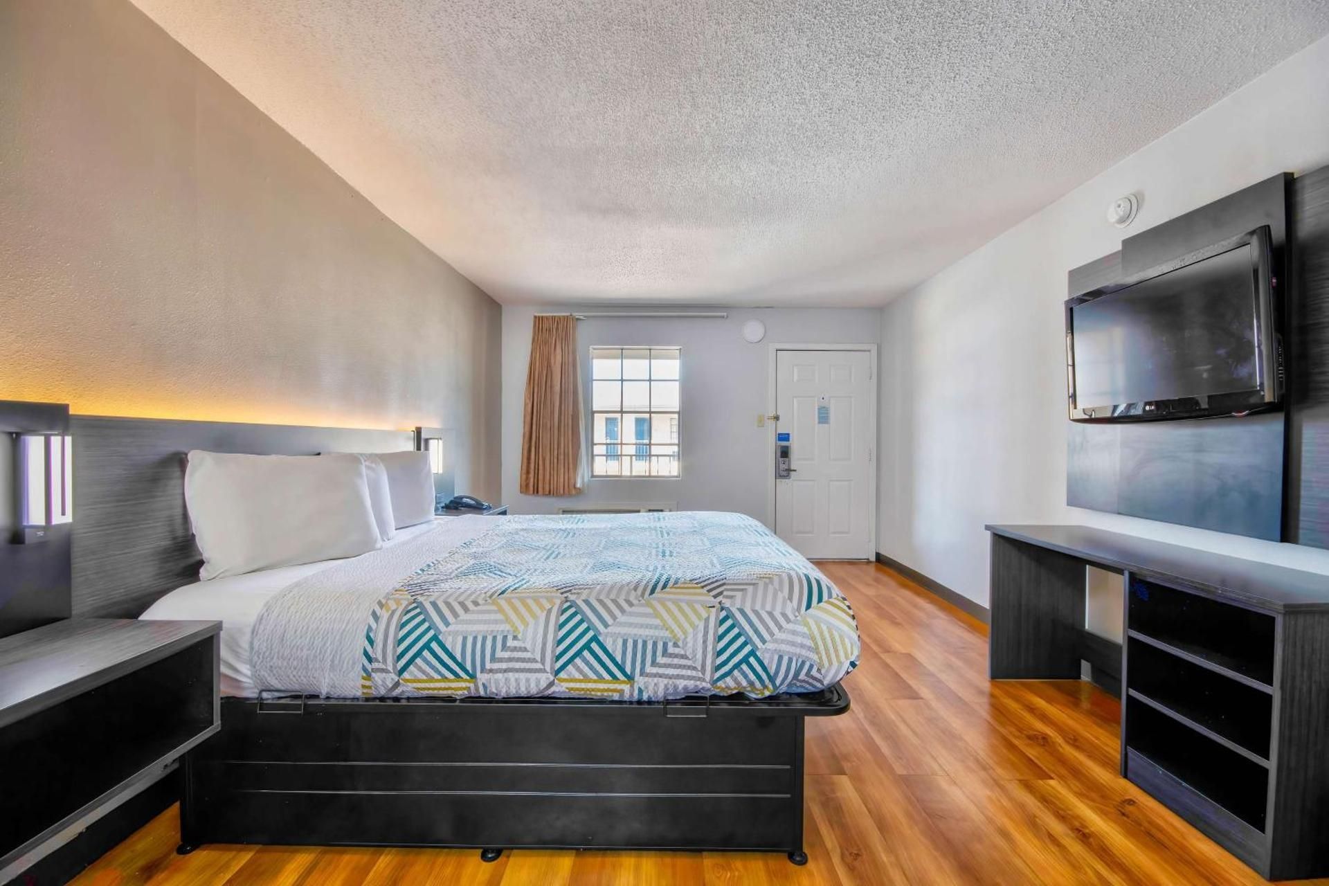 Double Room - Smoking