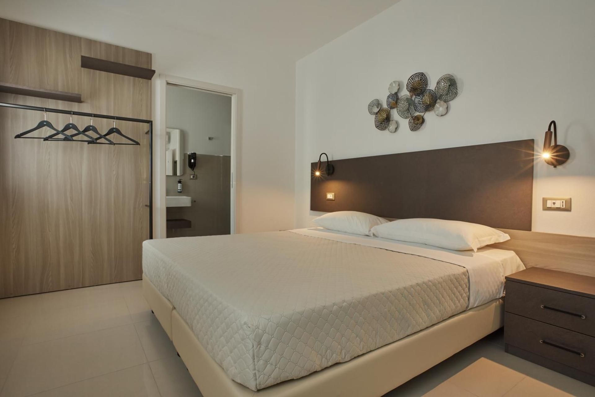 Double Room with Private Bathroom