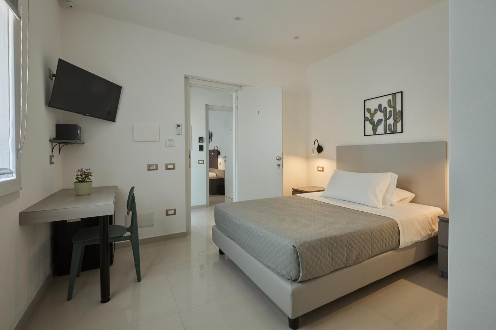 Single Room with Private Bathroom
