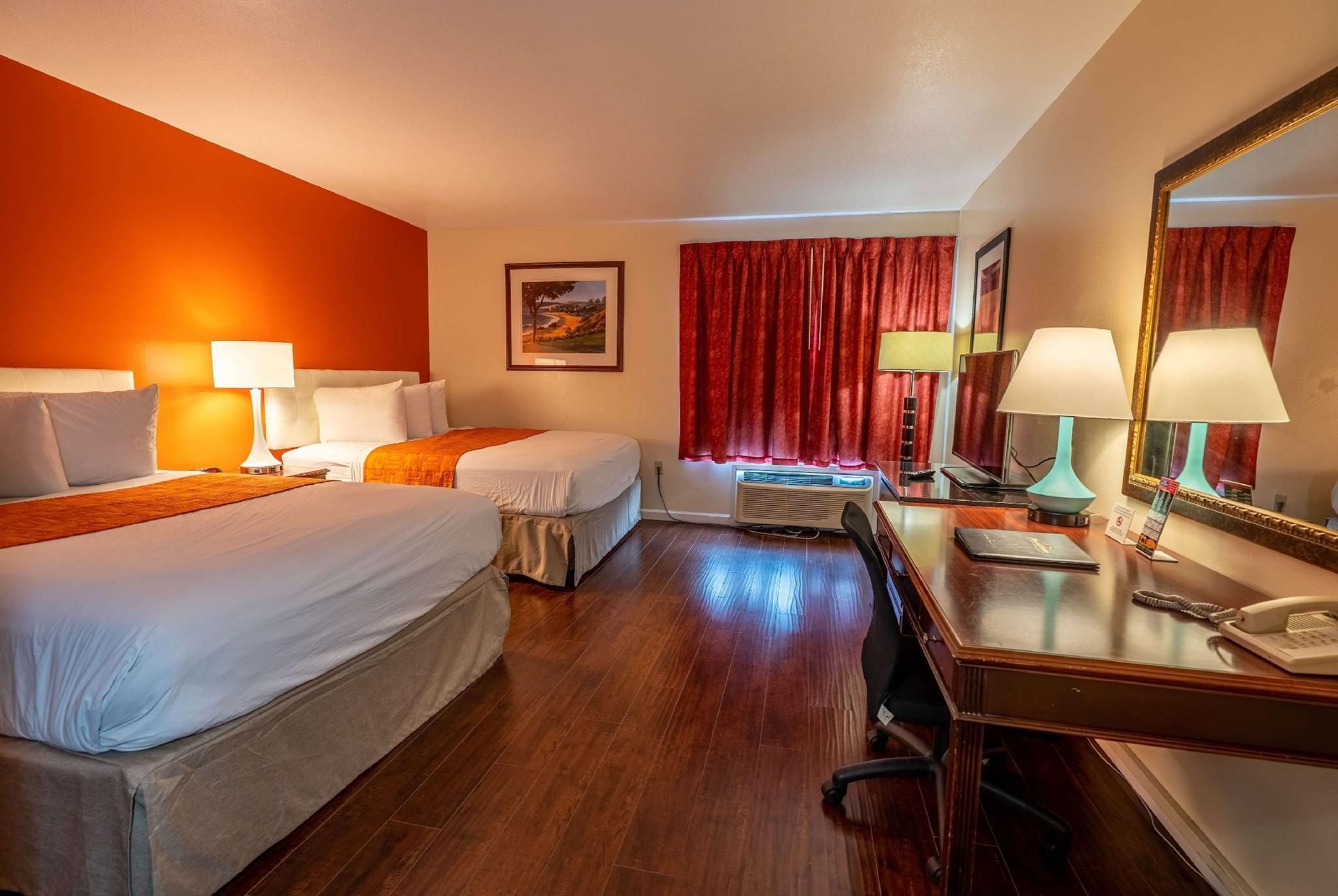 2 Queen Beds Non-Smoking