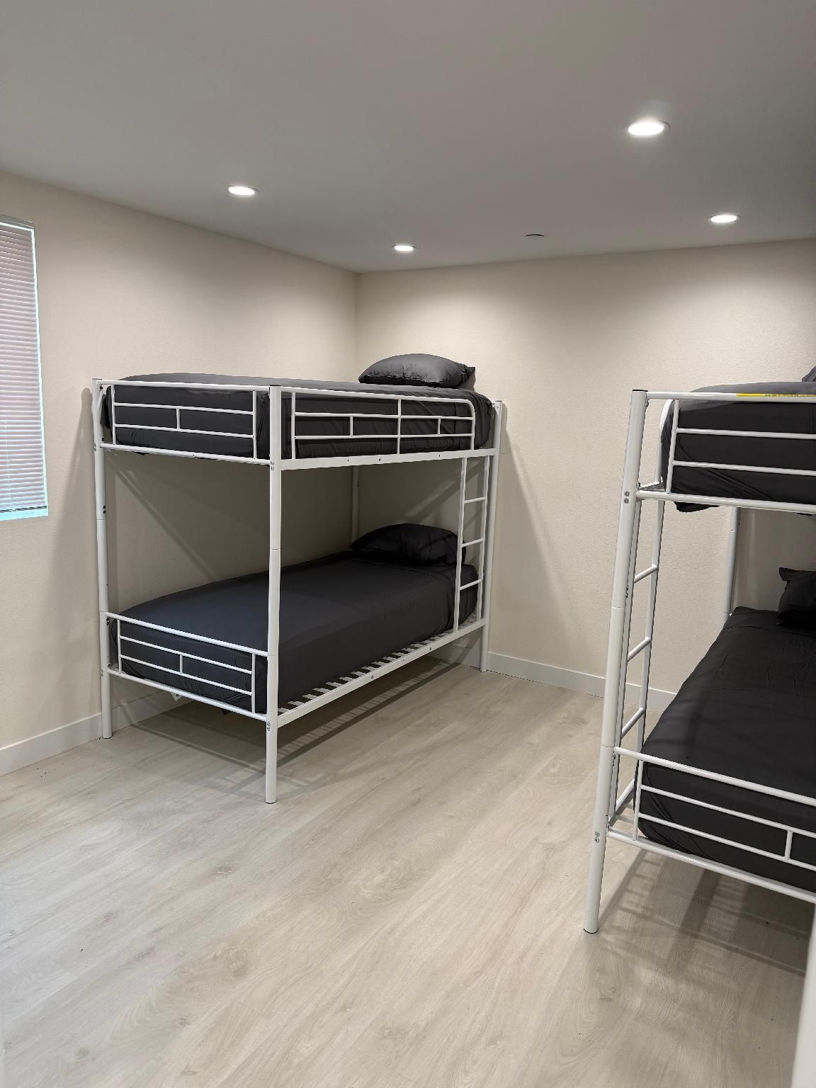 Share Bunk