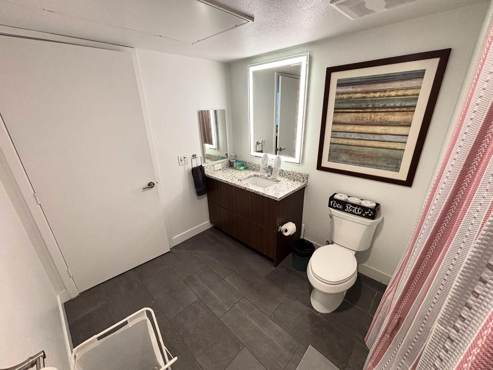 1 Bedroom Balcony Suite